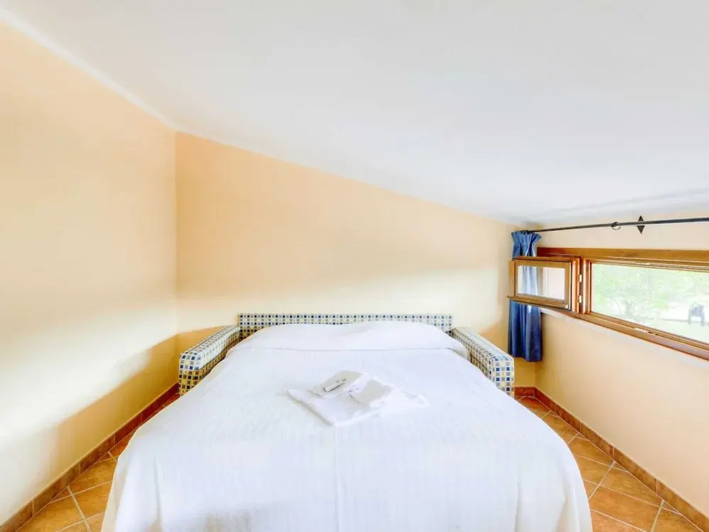 Elegant Villa With Spa in Sorano