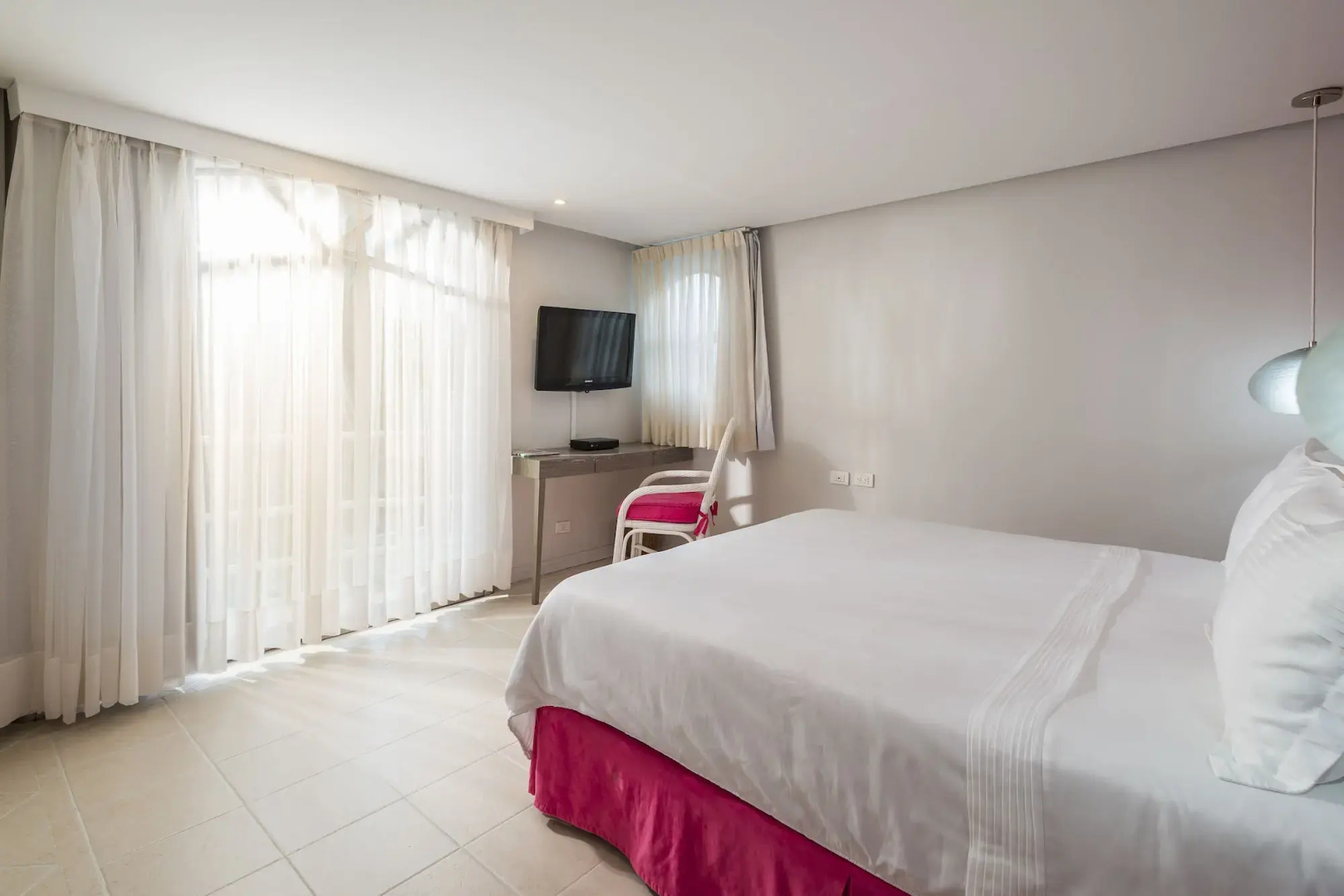 Country International Hotel