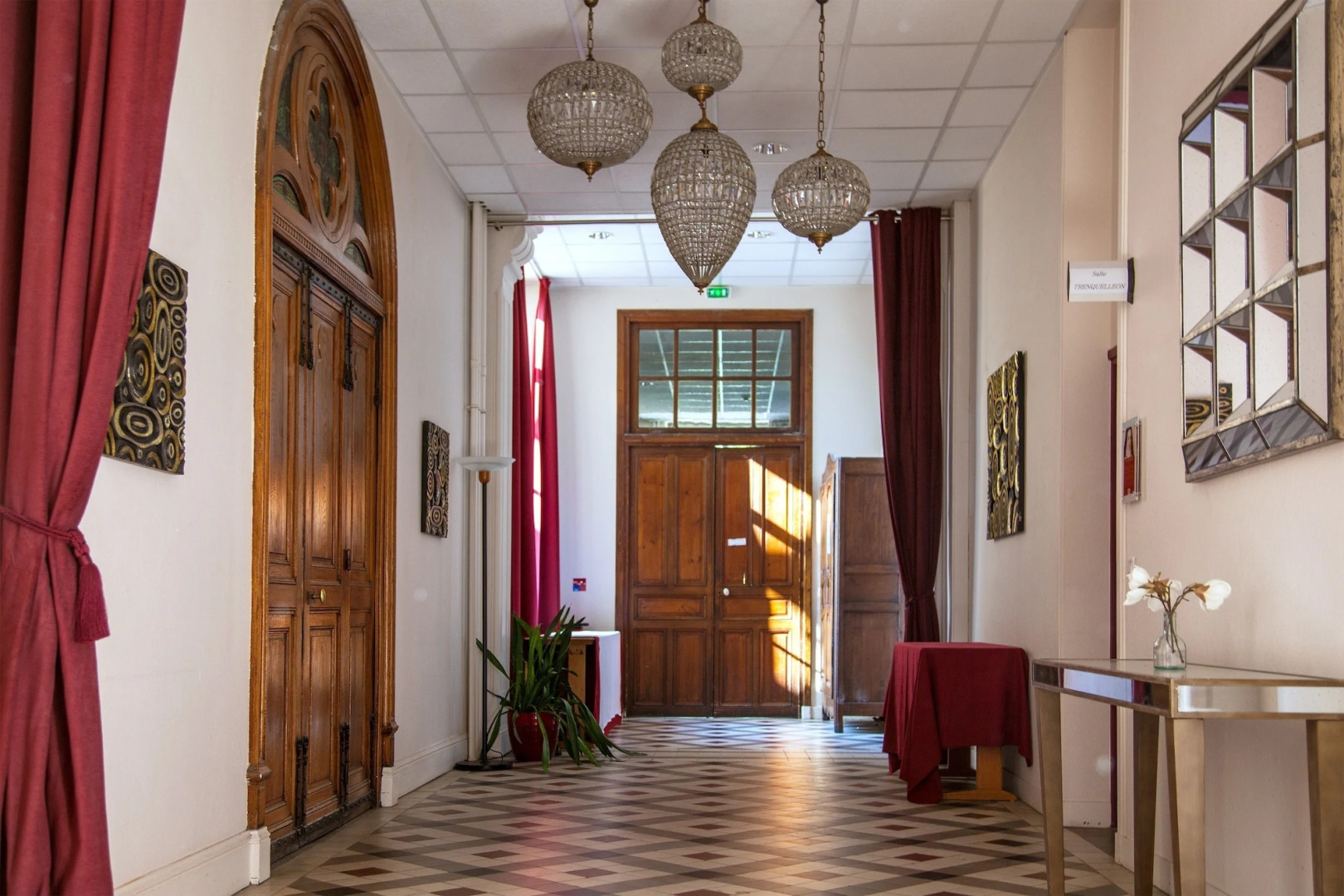 Hotel The Originals Maison de l'Abbaye (ex Relais du Silence)