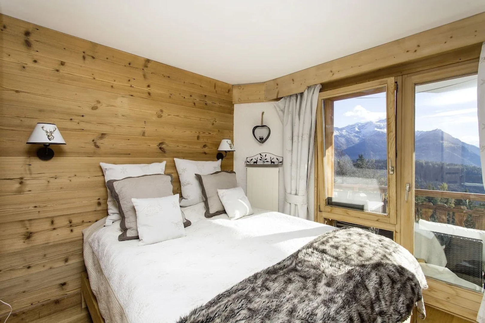 Villars Bristol Apartments