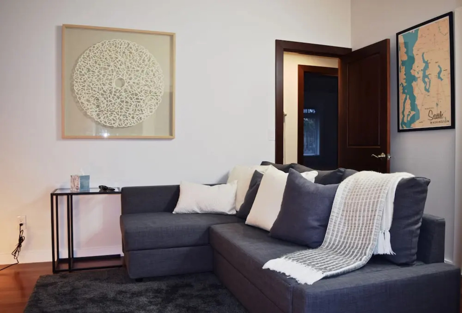 Stylish Abode in Picturesque Duvall