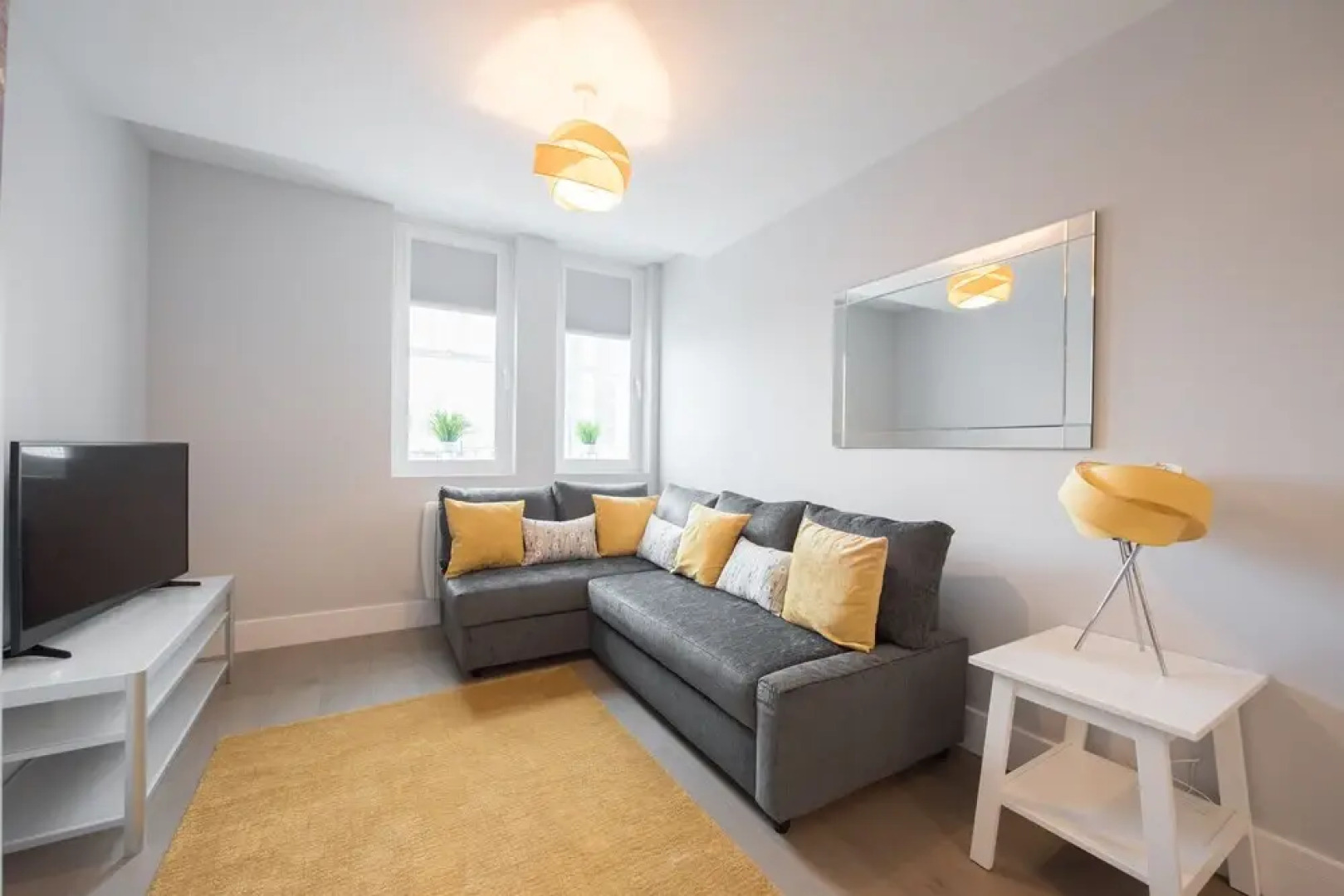 Space Apartments Modern Luxury 1 Bed