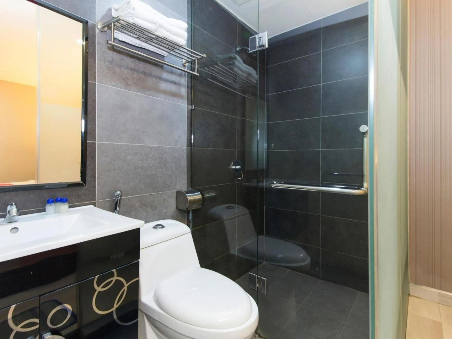 Hotel O 340 Comfort Hotel