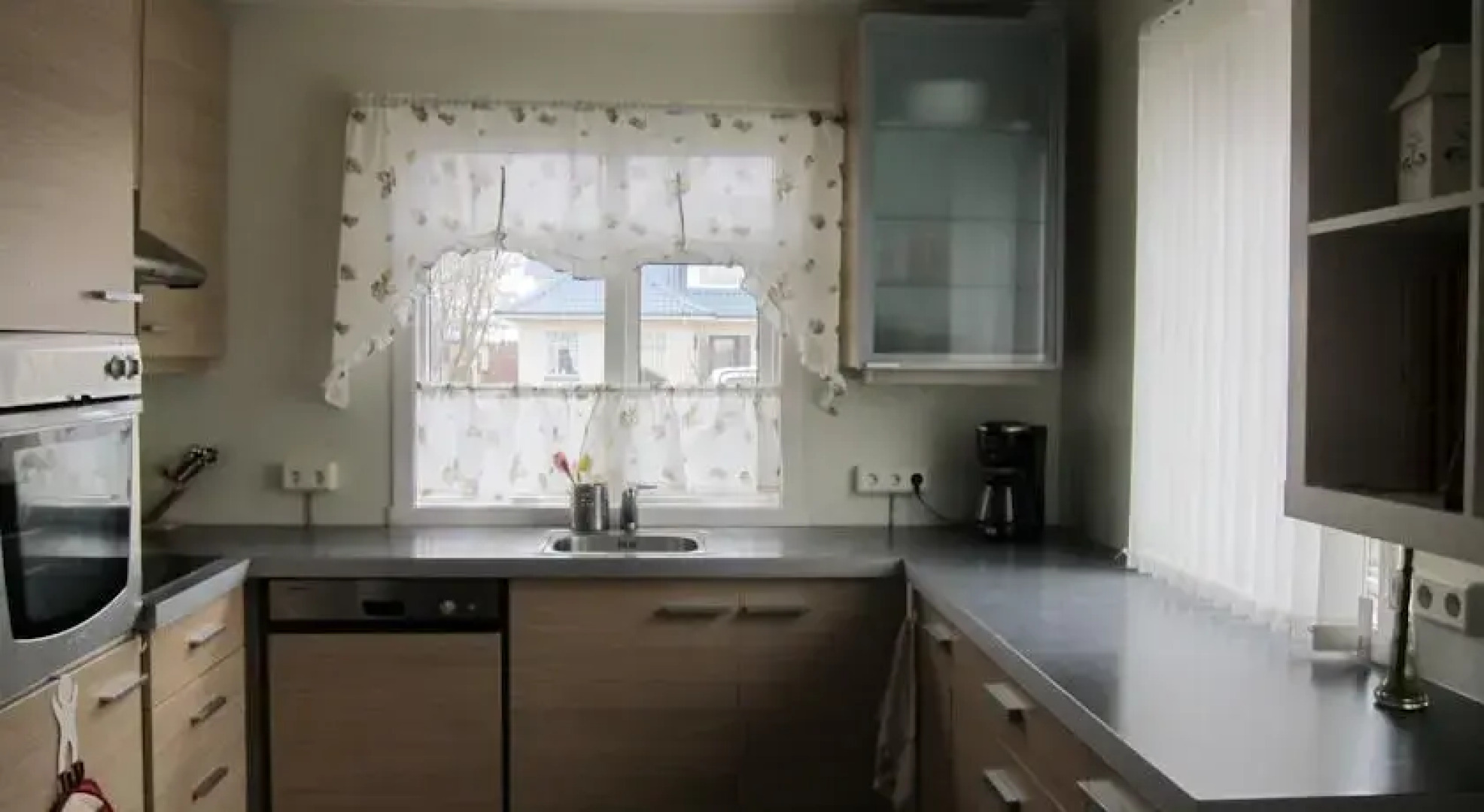 Laufskálar Guesthouse