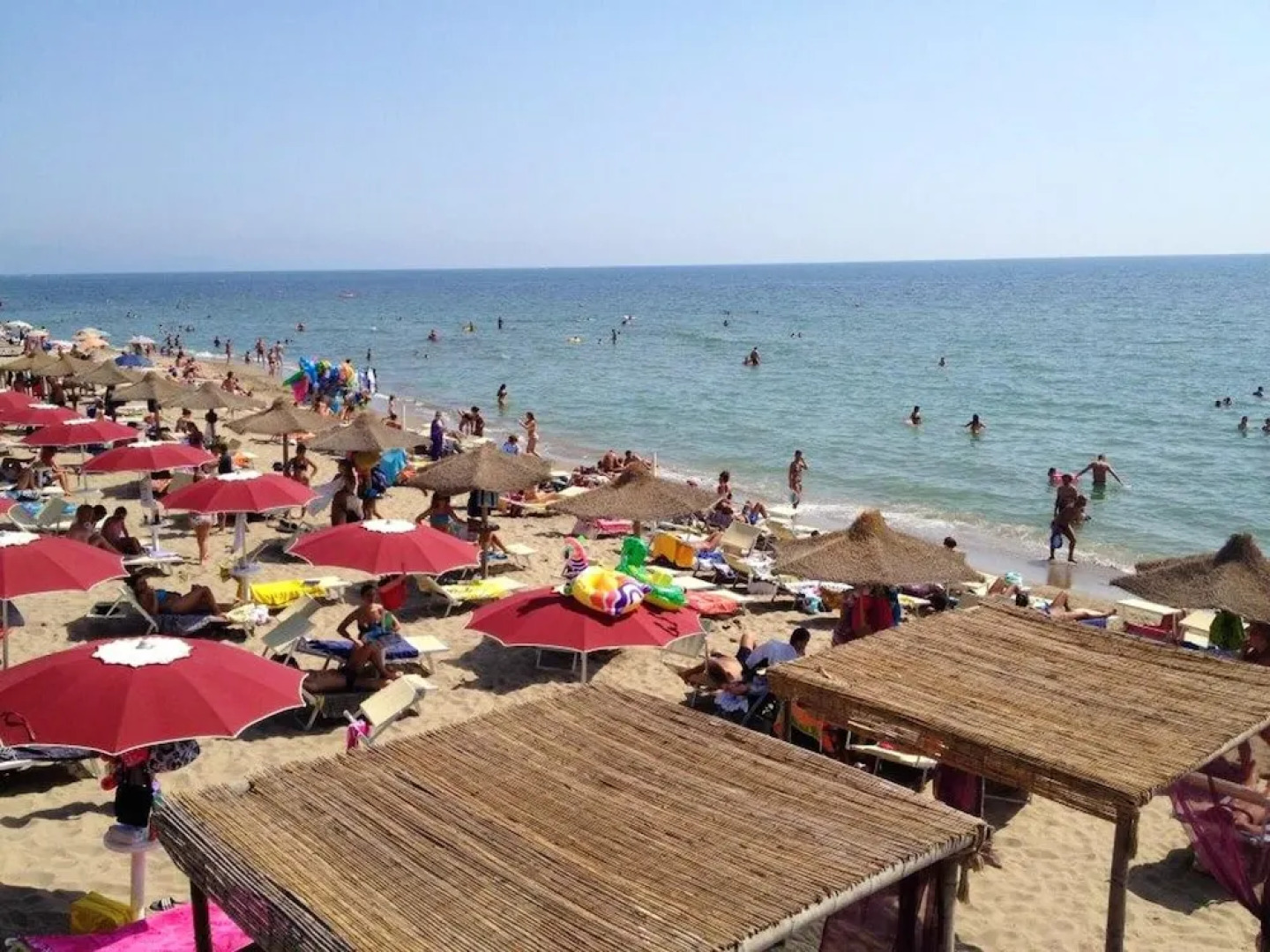 Apartment With 2 Bedrooms in Lago, With Wonderful Mountain View, Shared Pool, Enclosed Garden Near the Beach