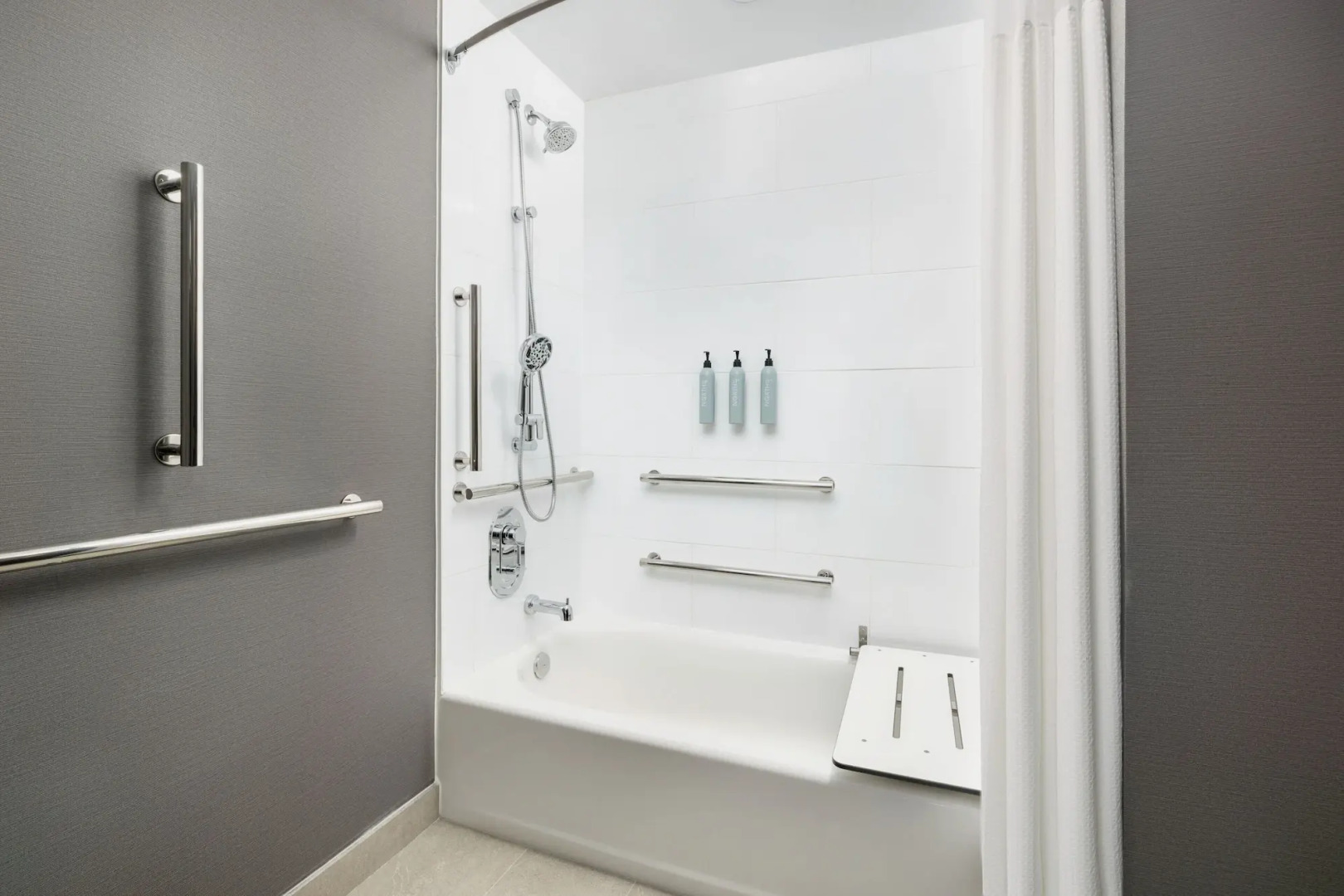 Courtyard By Marriott New Castle