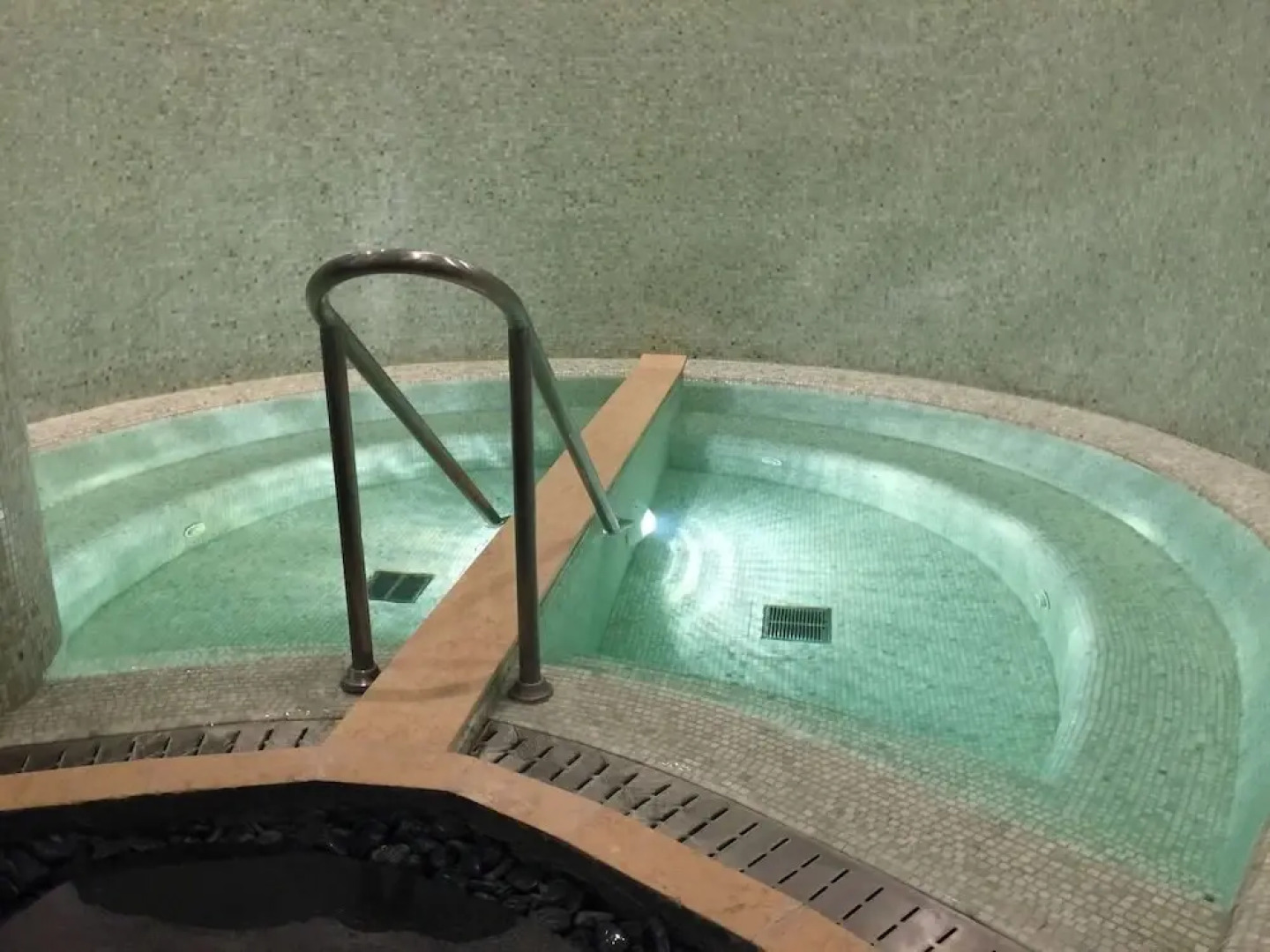 Angsana Xian Lintong