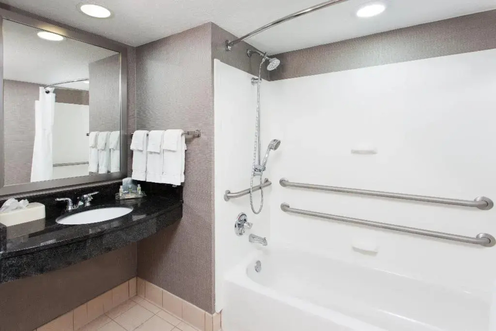 DoubleTree by Hilton Brunswick