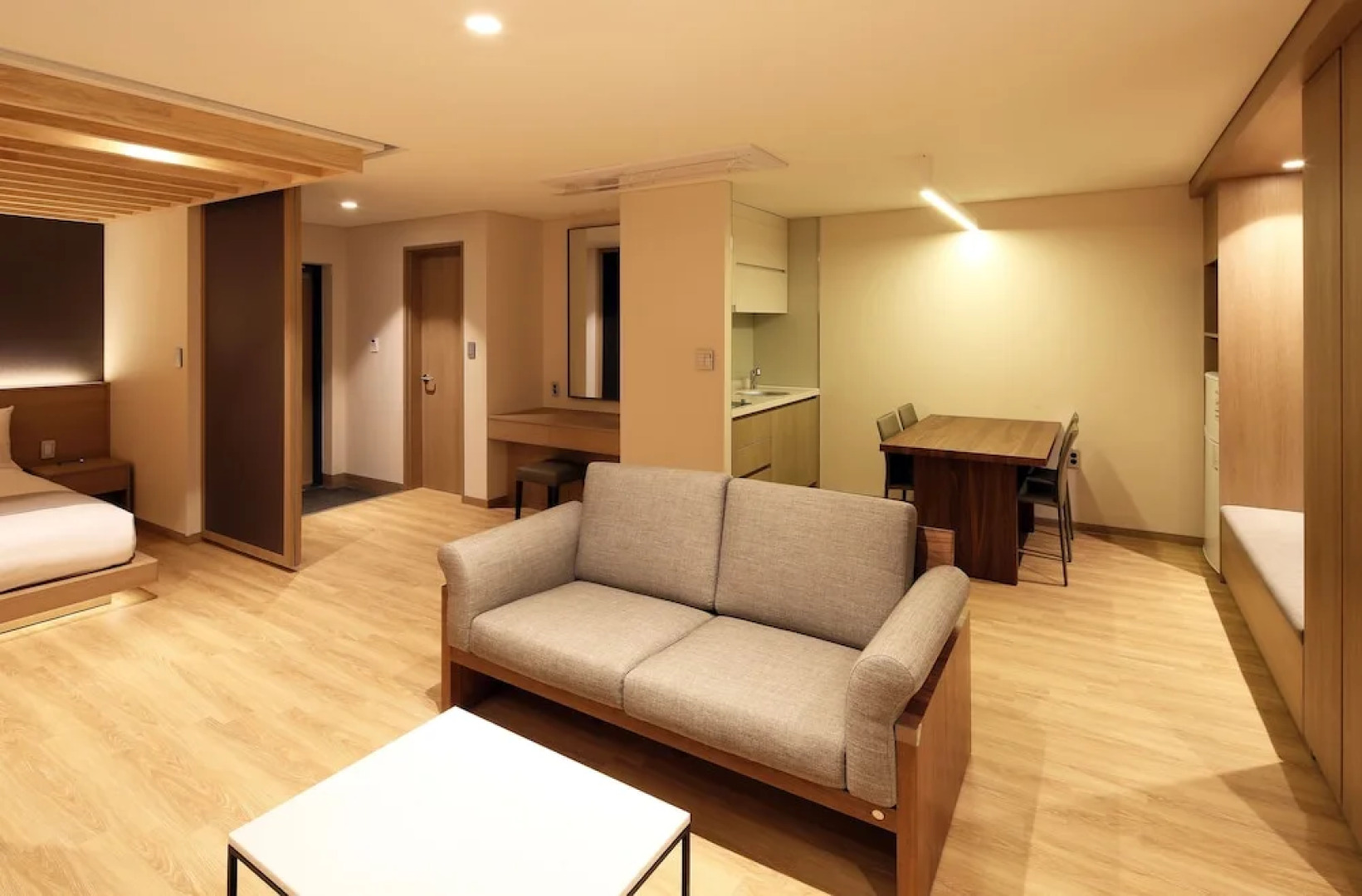 Dukgu Oncheon Resort Condo