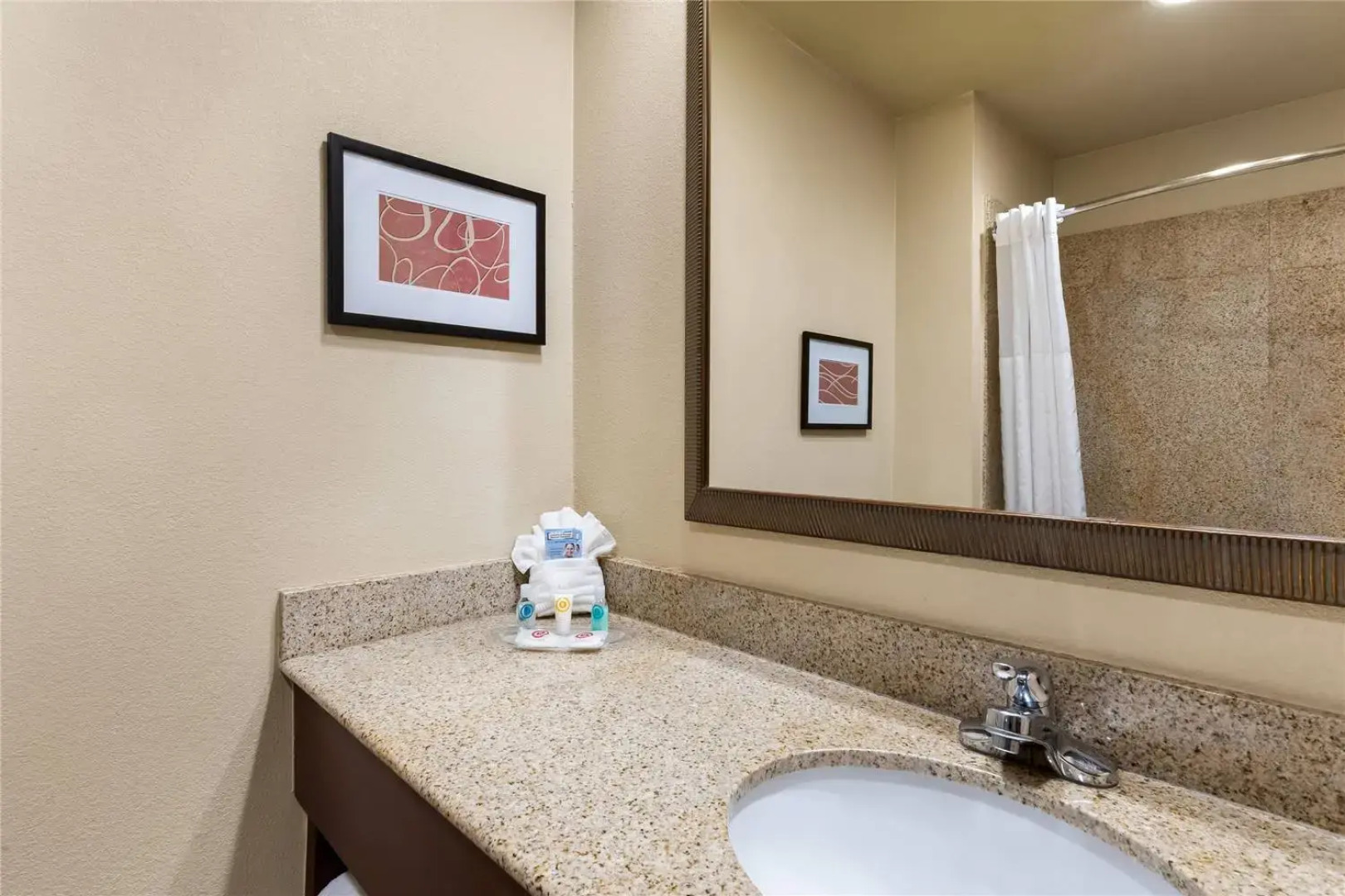 Comfort Suites Yukon - SW Oklahoma City