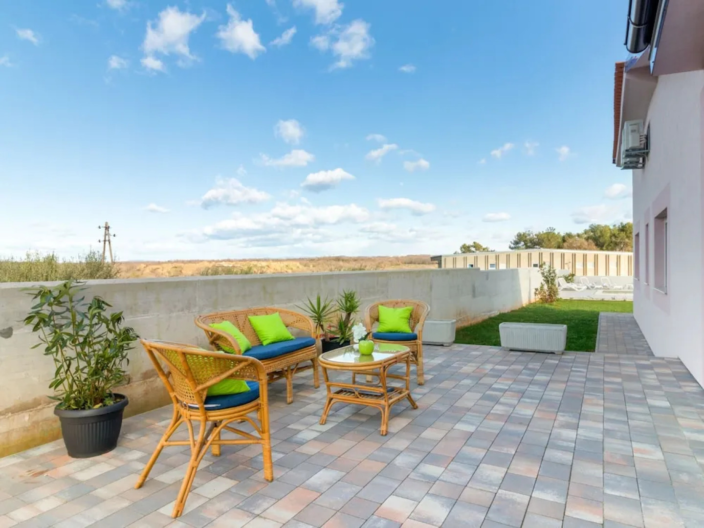 Serene Holiday Home in Novigrad with Private Pool