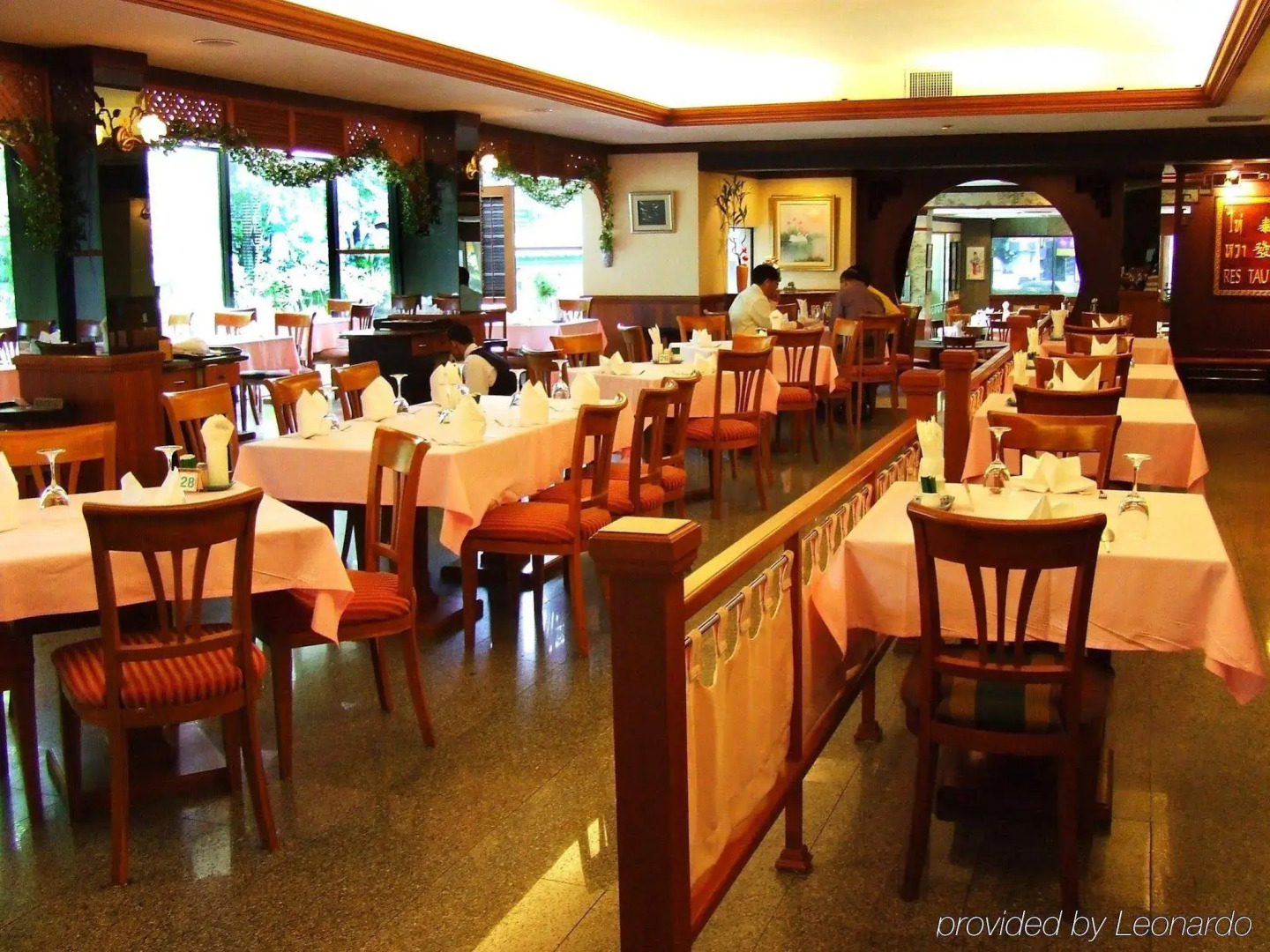 Nomads De Moc, Bangkok