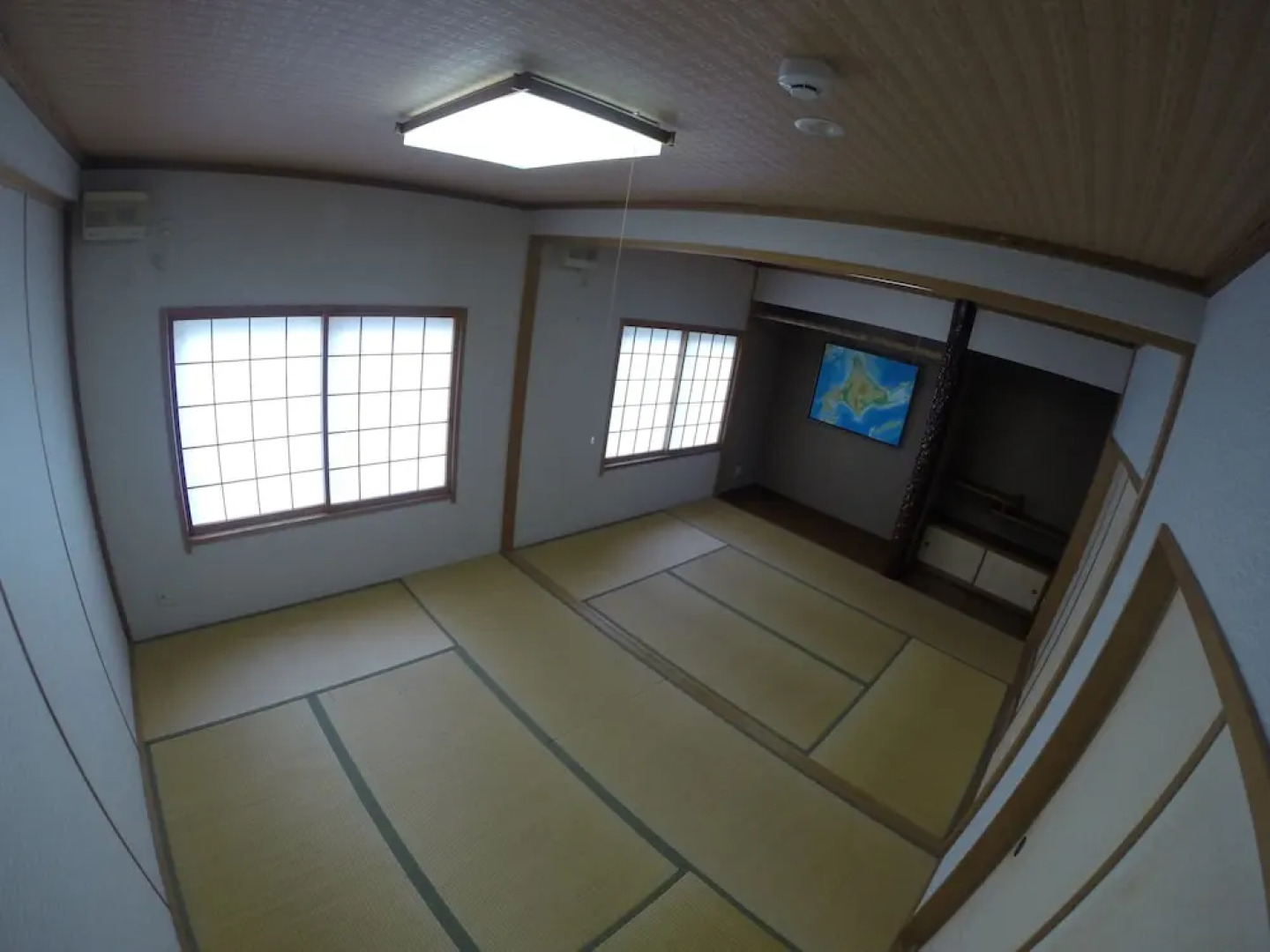 Okushiri Guest House 〜imacoco〜