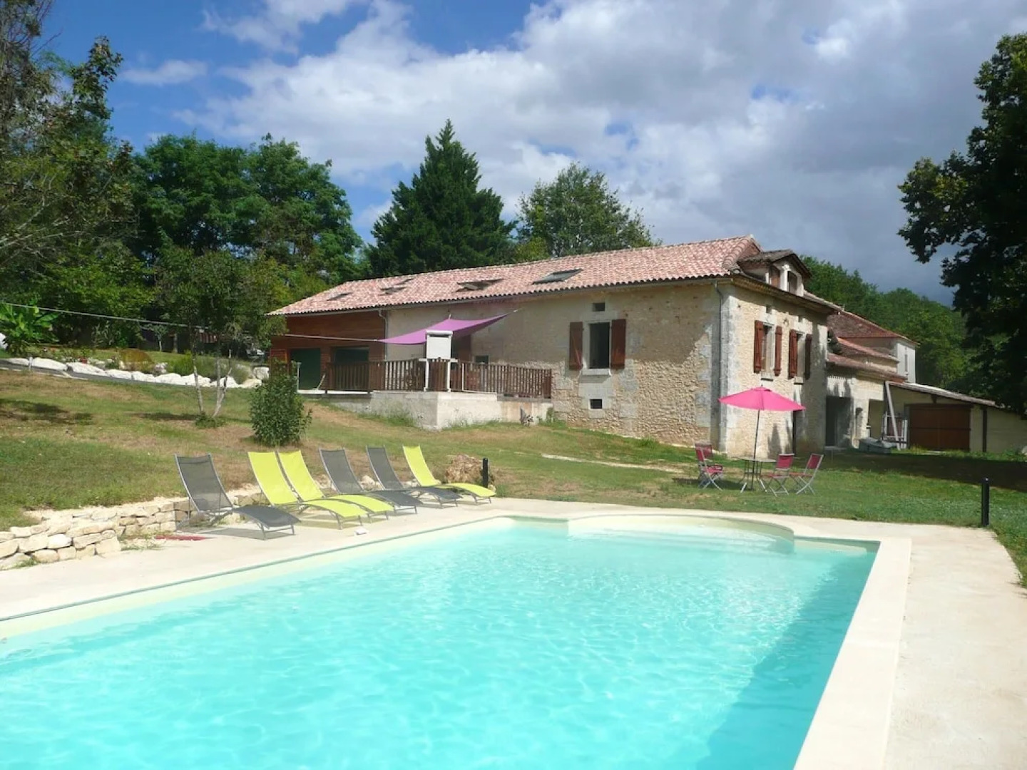 Chalet With 2 Bedrooms in Saint-germain-du-salembre, With Pool Access,