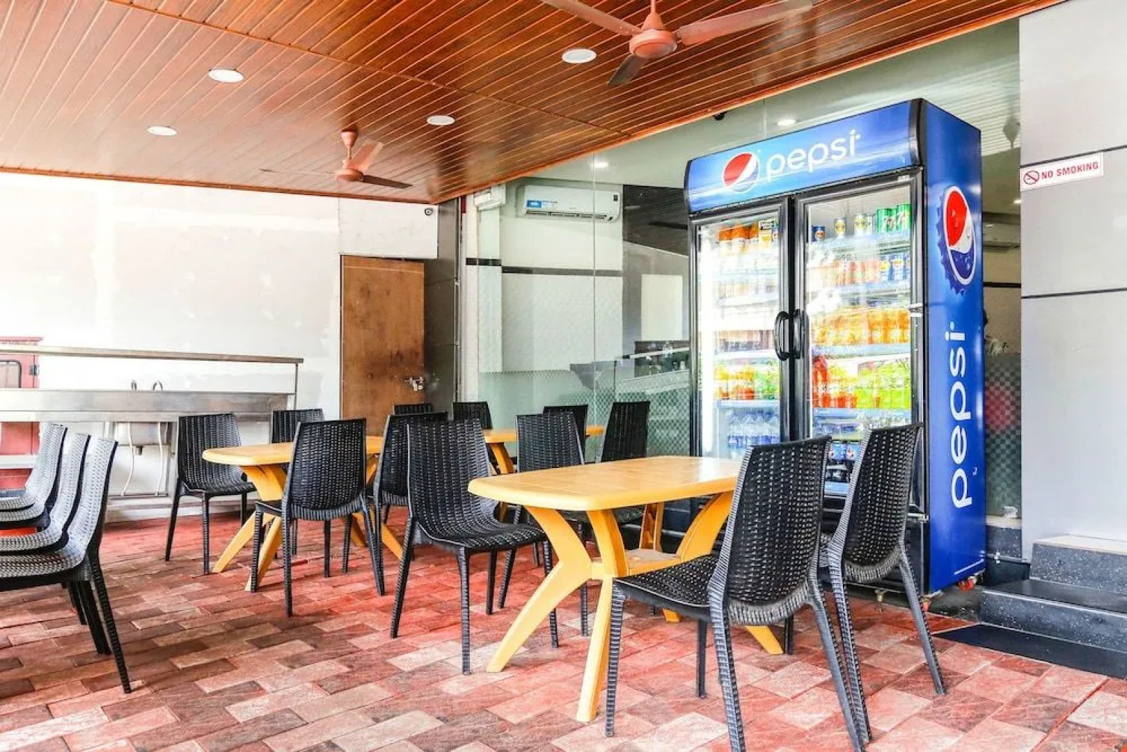 OYO 5692 Stay Inn Residency