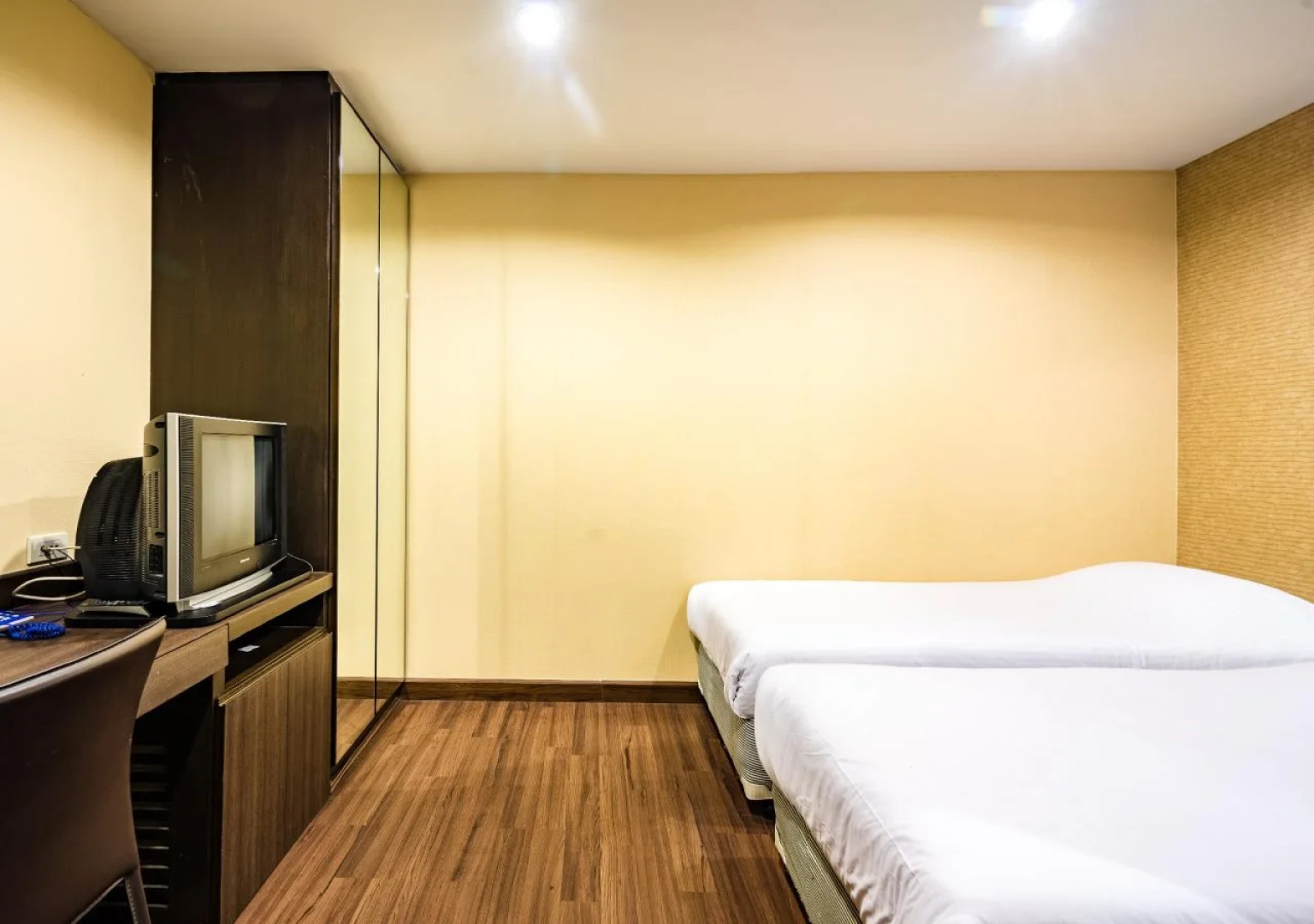 Take a Rest Hotel (Sukhumvit)