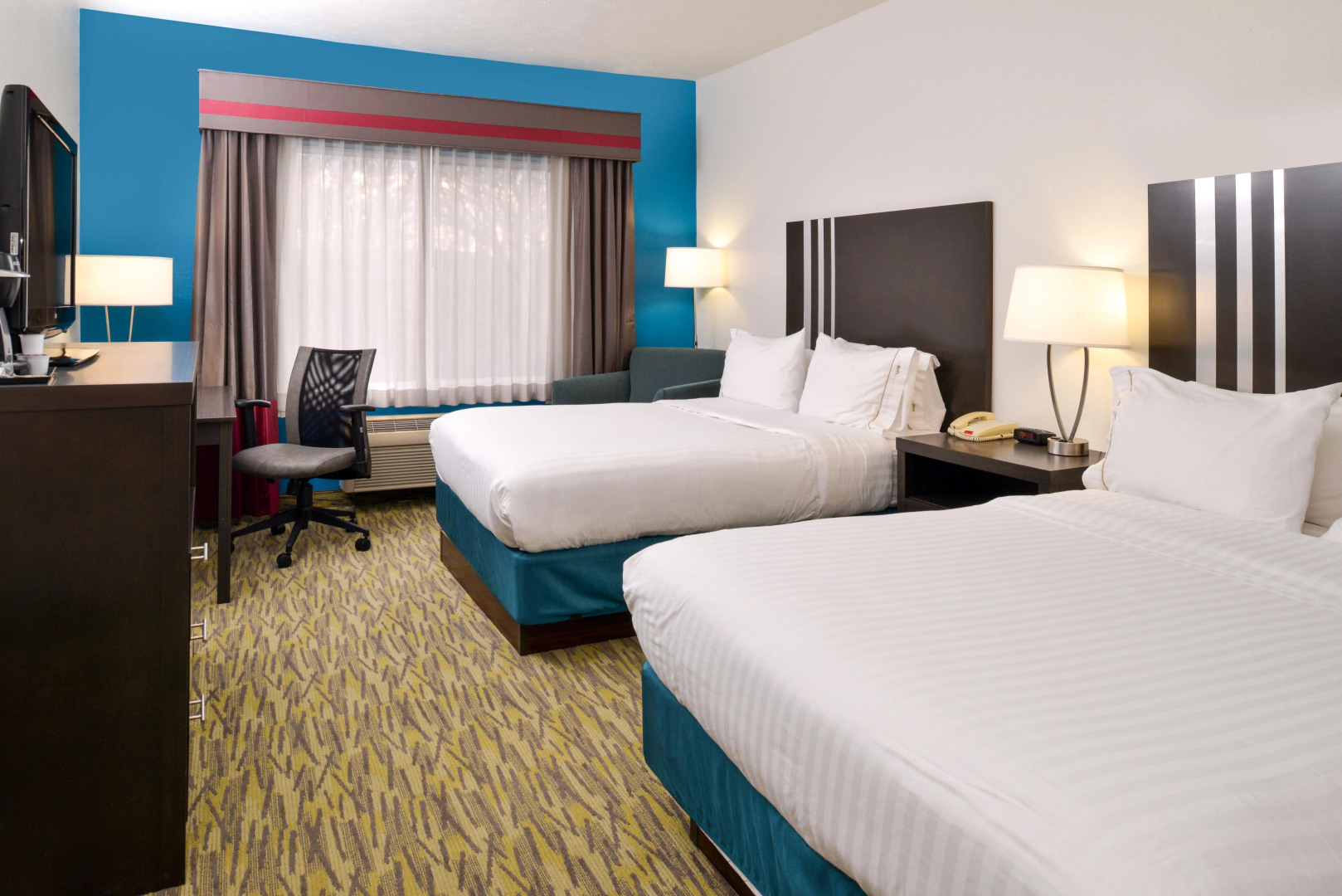 Holiday Inn Express & Suites Omaha West by IHG