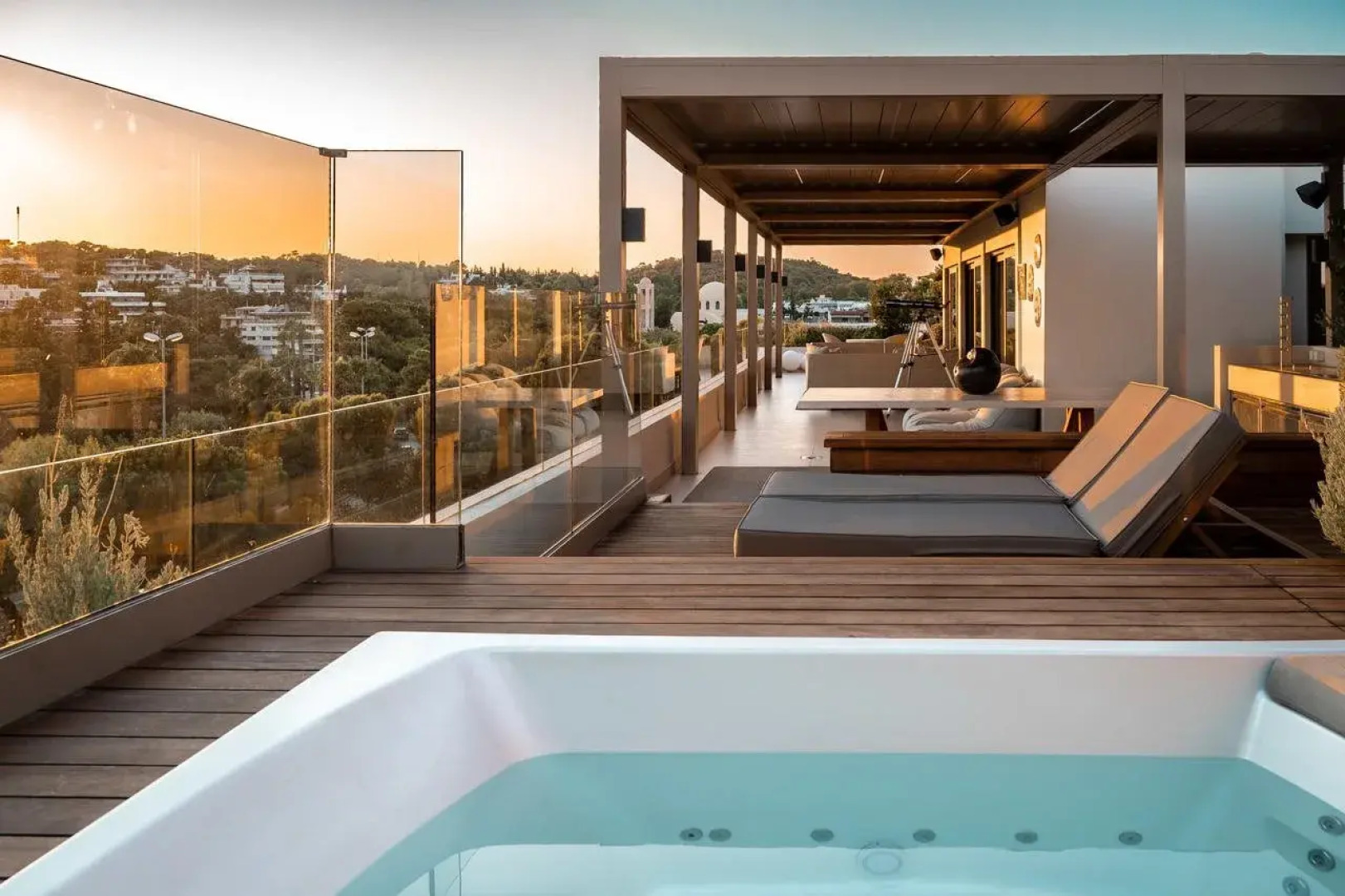 Somewhere Boutique Hotel Vouliagmeni