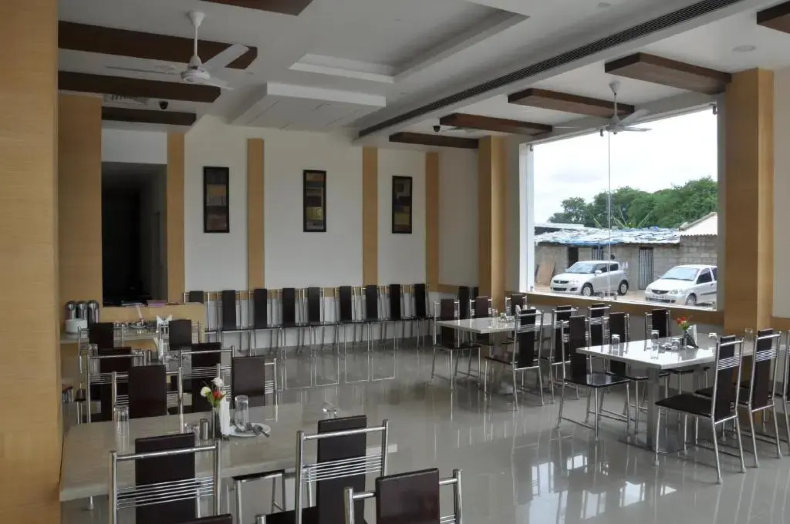 Alps Residency - A Bergamont Hotel, Krishnagiri