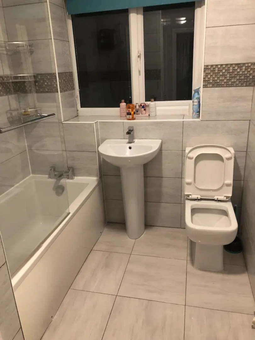 Lovely 3-bed House in Chafford Hundred