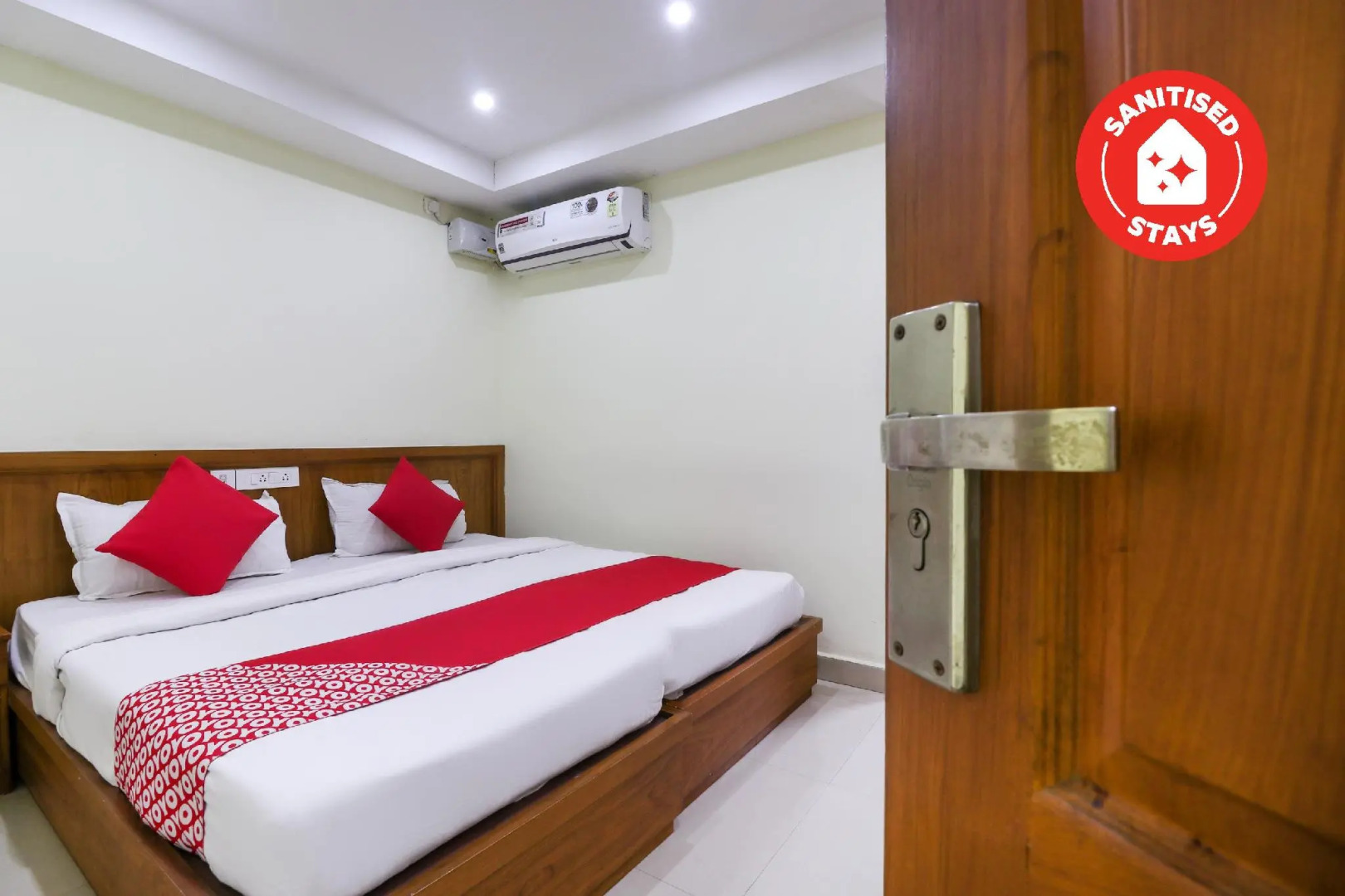 OYO 27738 Ghala Residency Inn