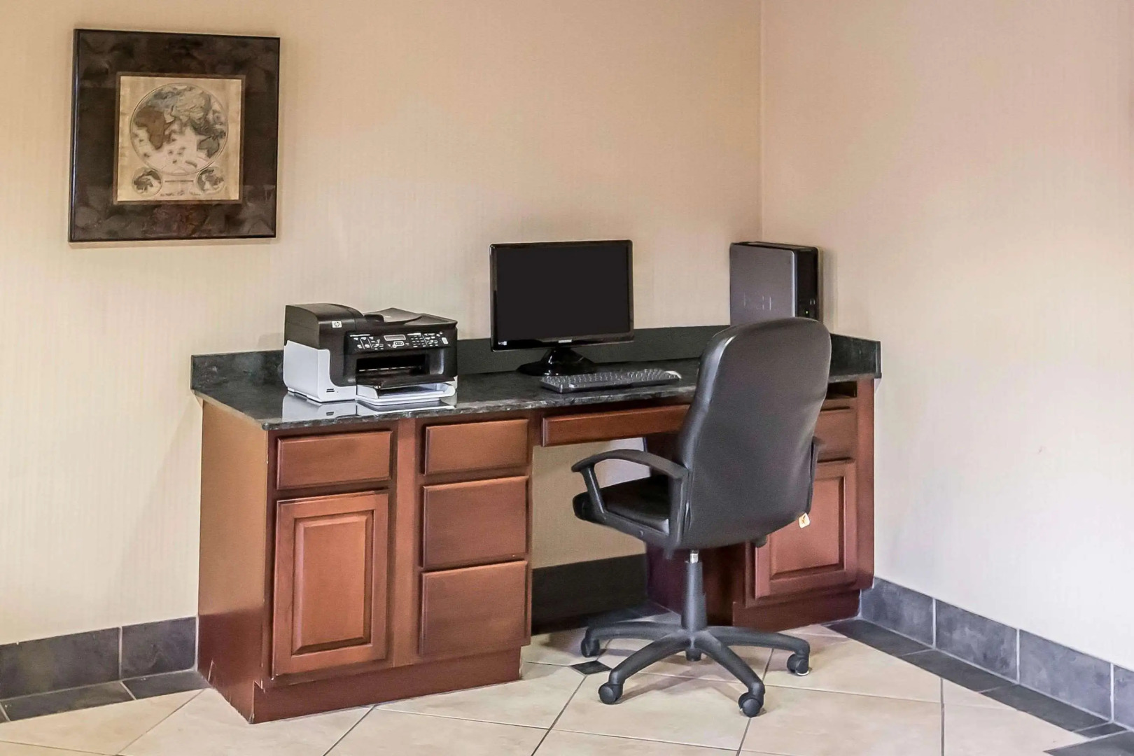 Econo Lodge Inn & Suites Monroe