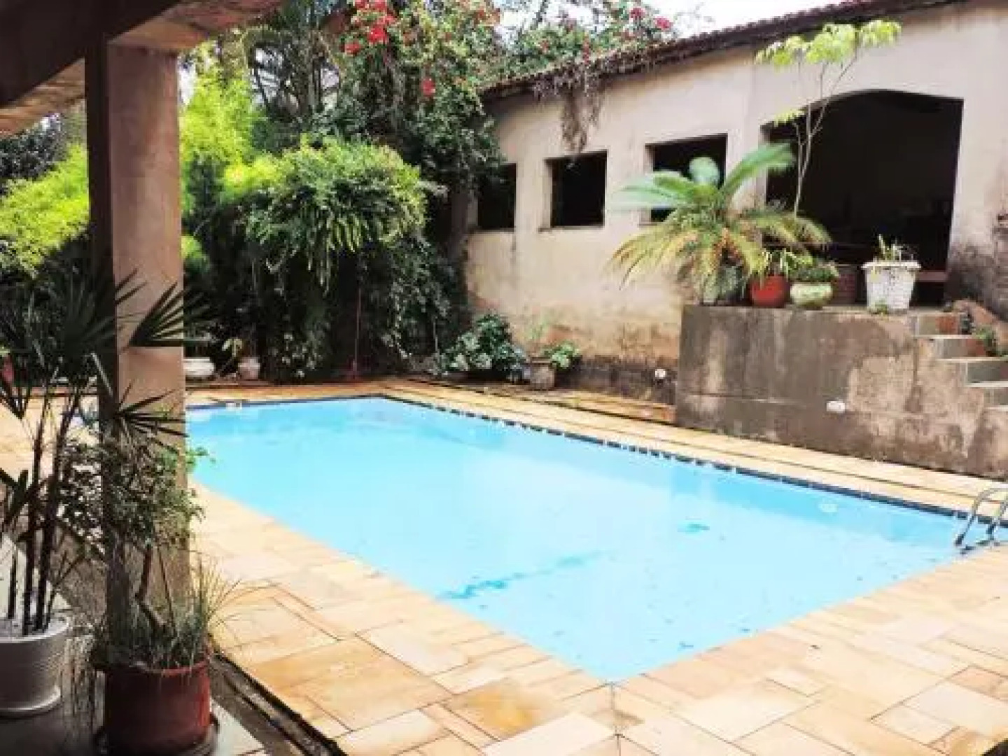 Residï¿½ncia Familiar