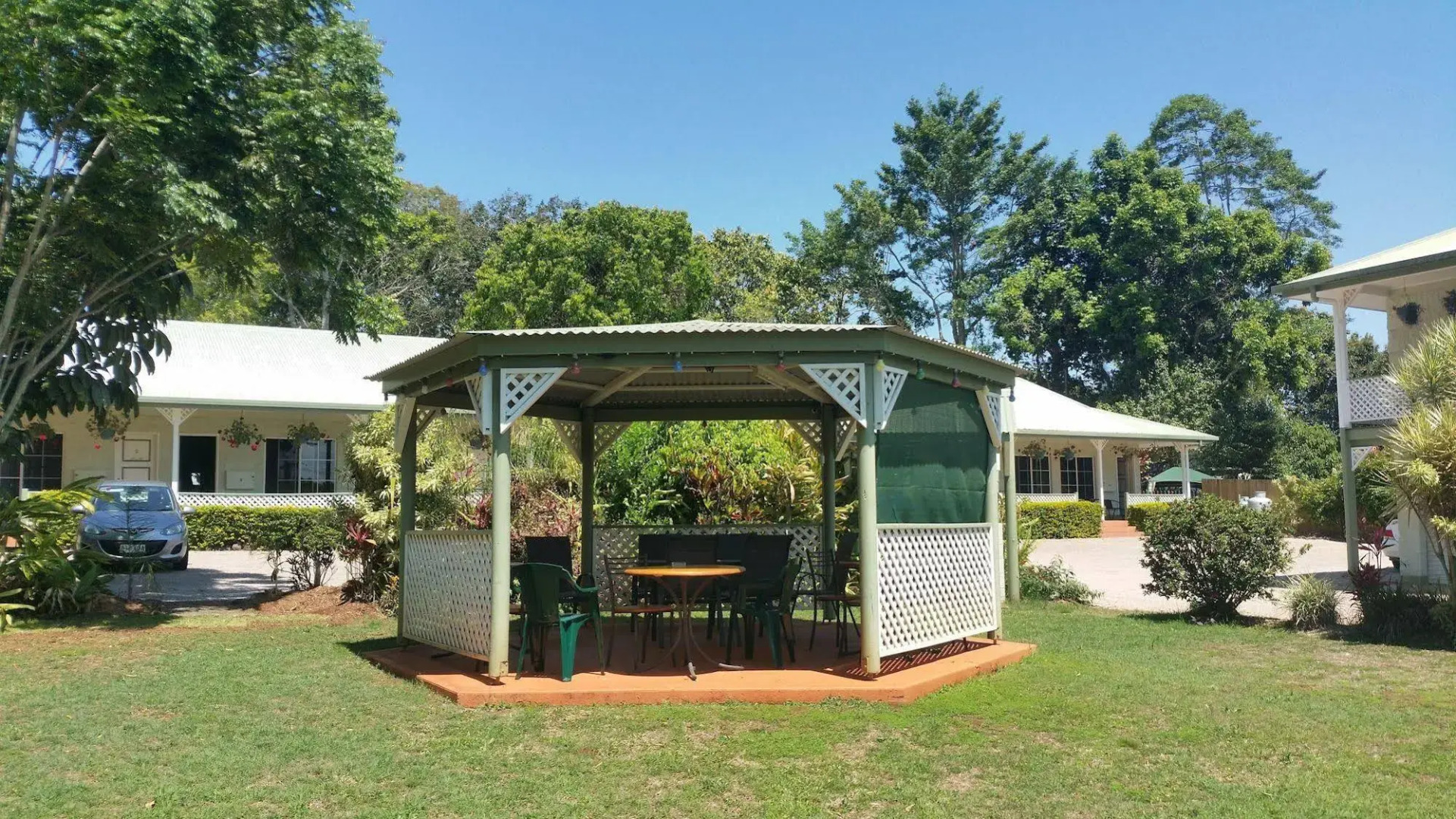 Yungaburra Park Motel