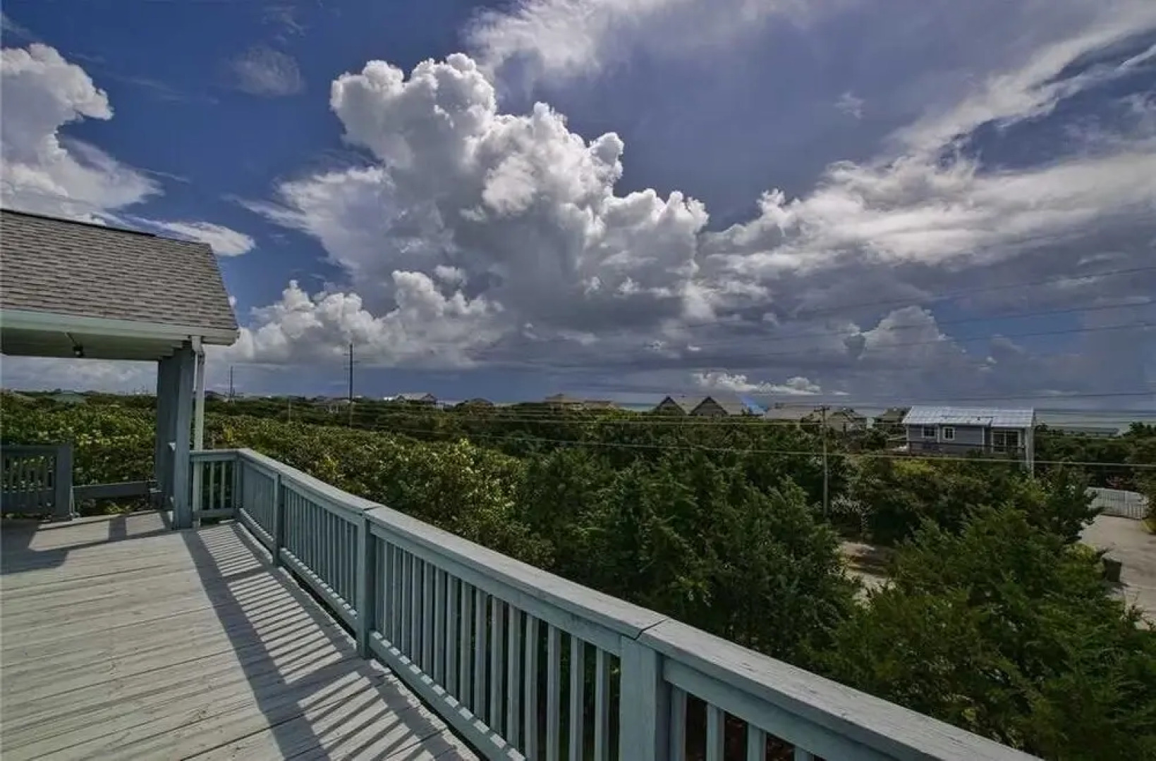 Seas The Moment 5 Bedroom Home by RedAwning