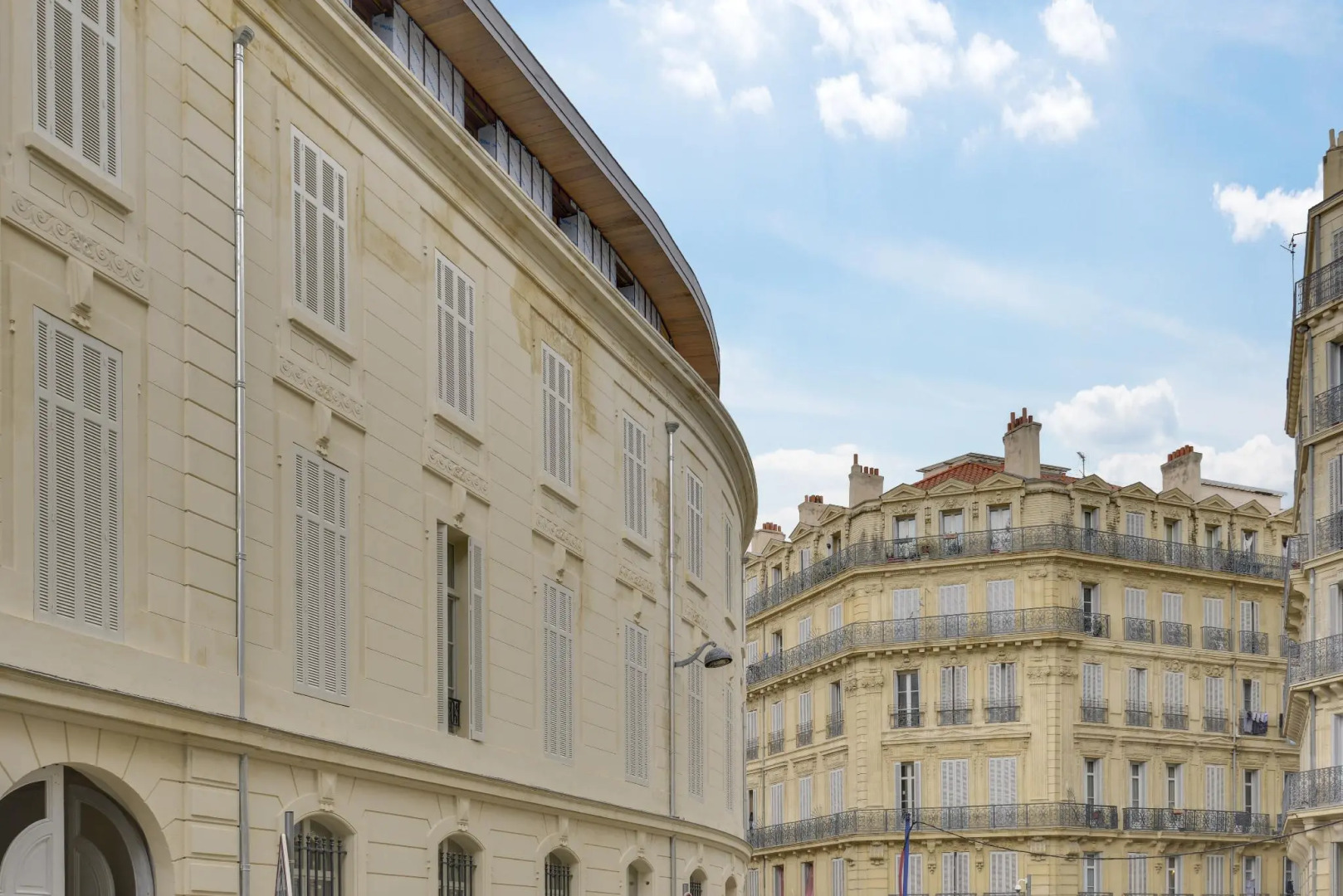 The People - Marseille - Hostel