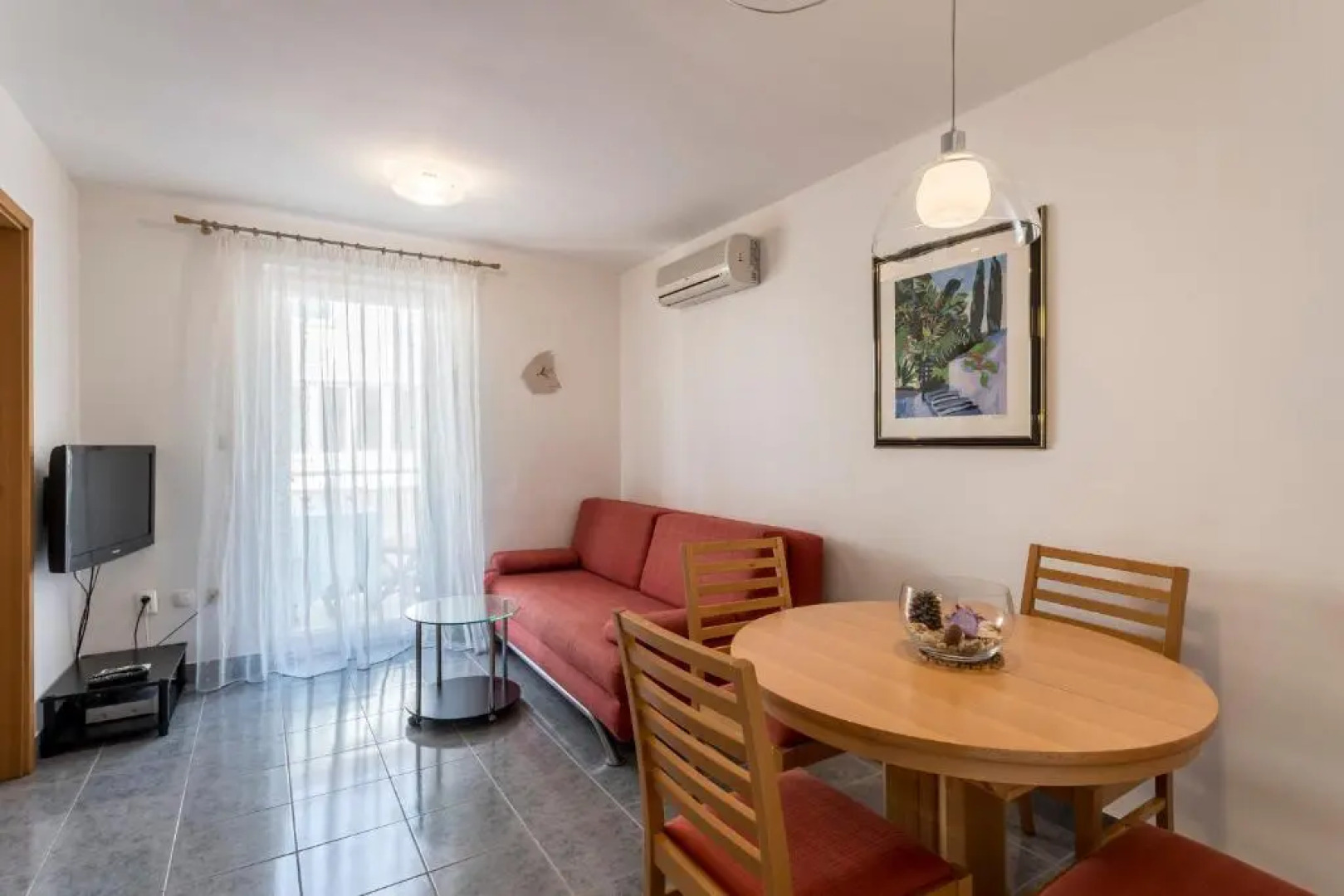 5 Min From Beach And Center of Bol