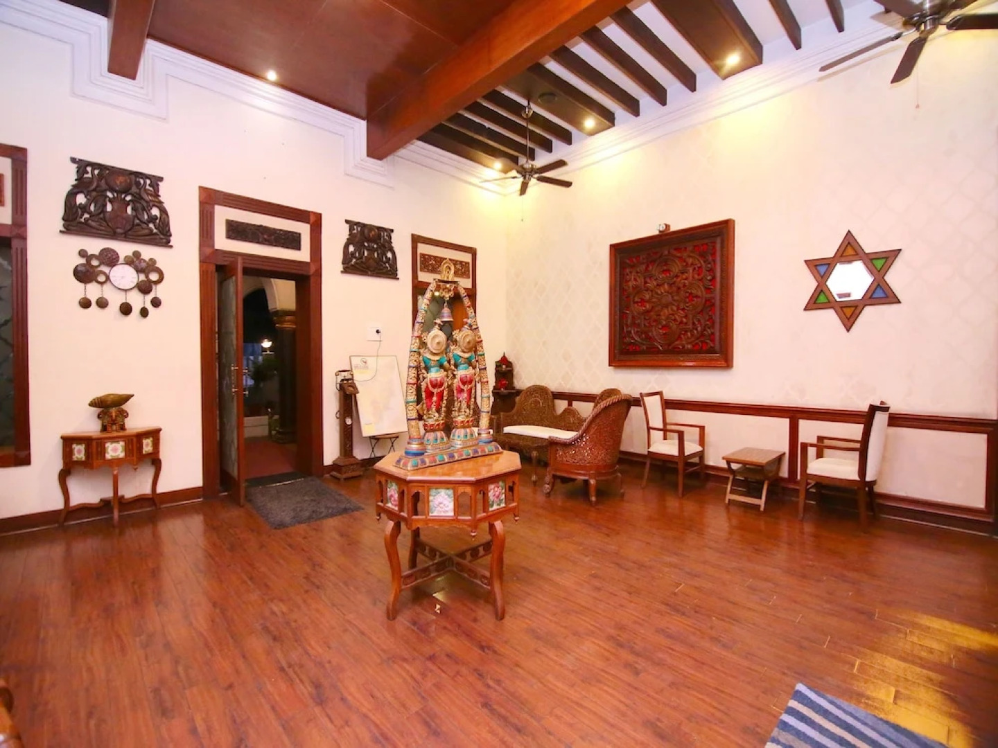 OYO 8780 Hotel Windsor Castle