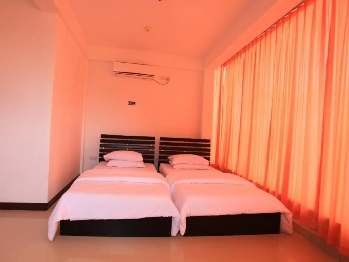 Roashanee Guest House