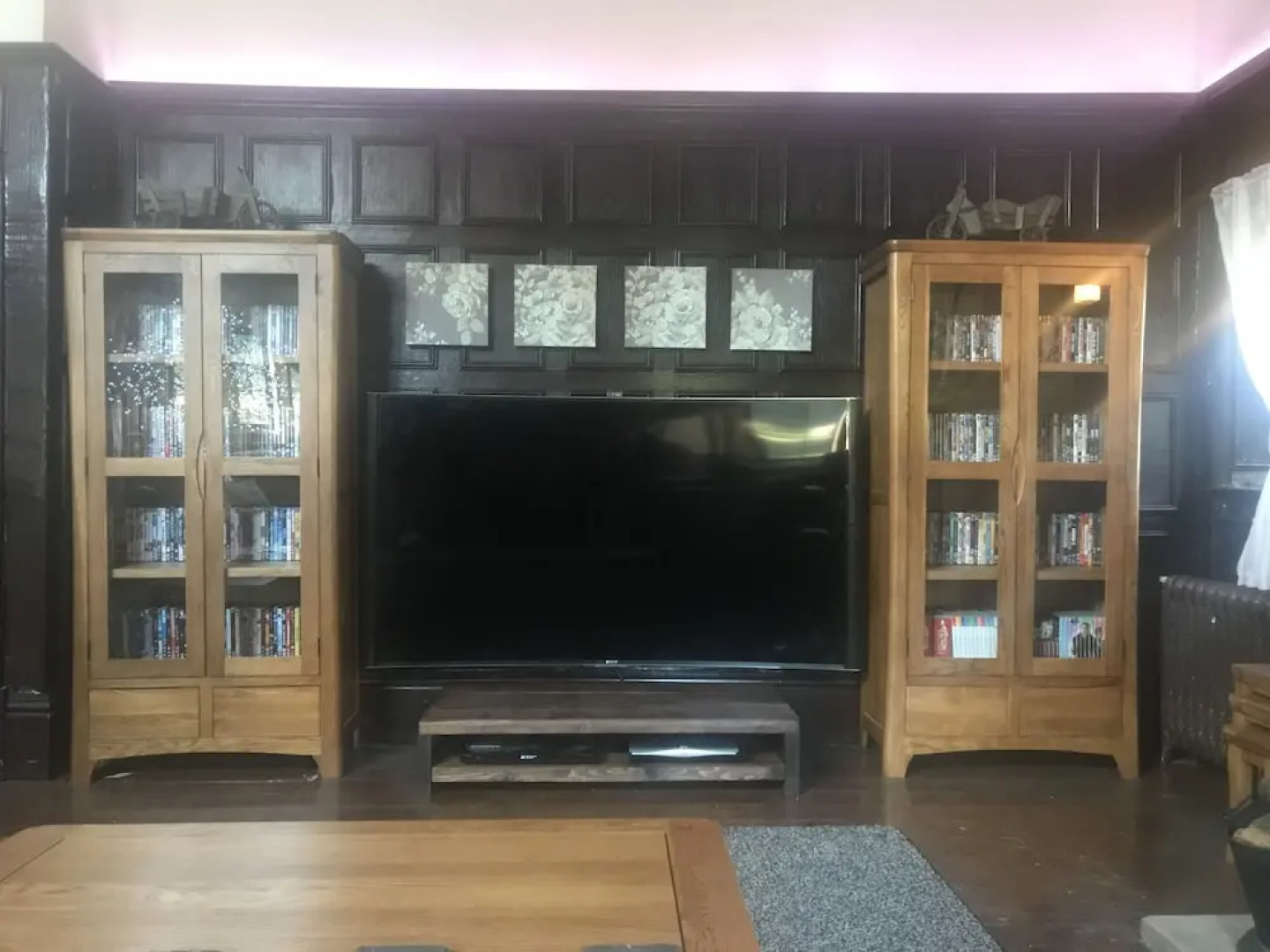 Willshaw Holiday Home