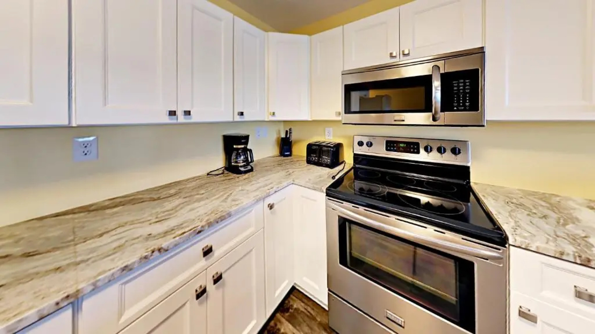 Put-In-Bay Waterfront Condo #103