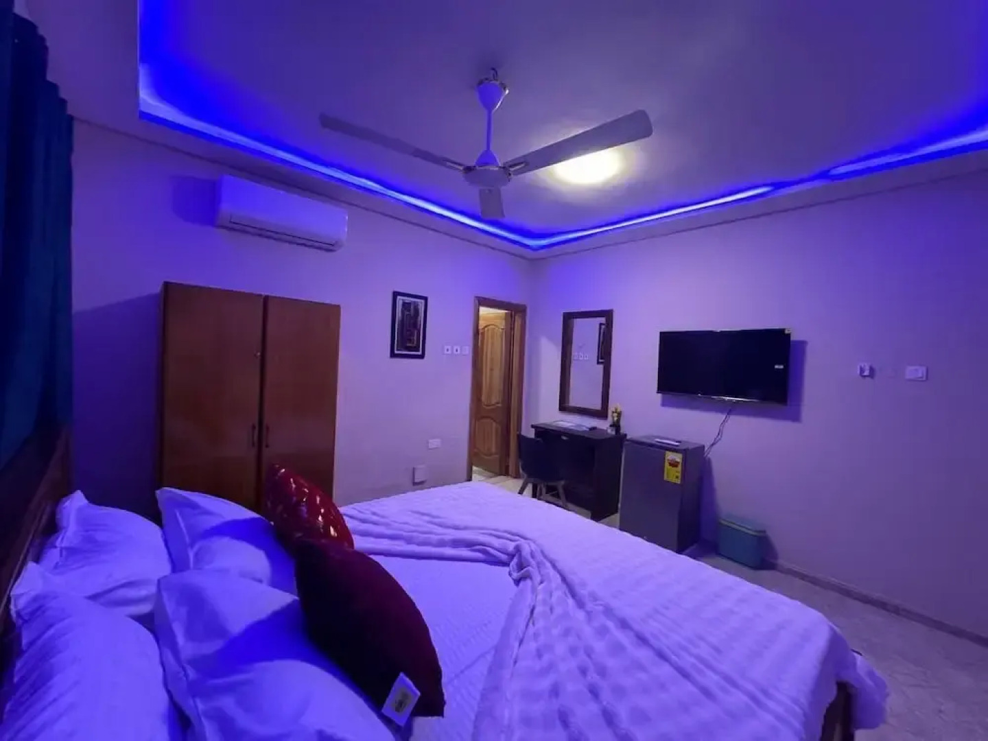 Chester Hill Residence