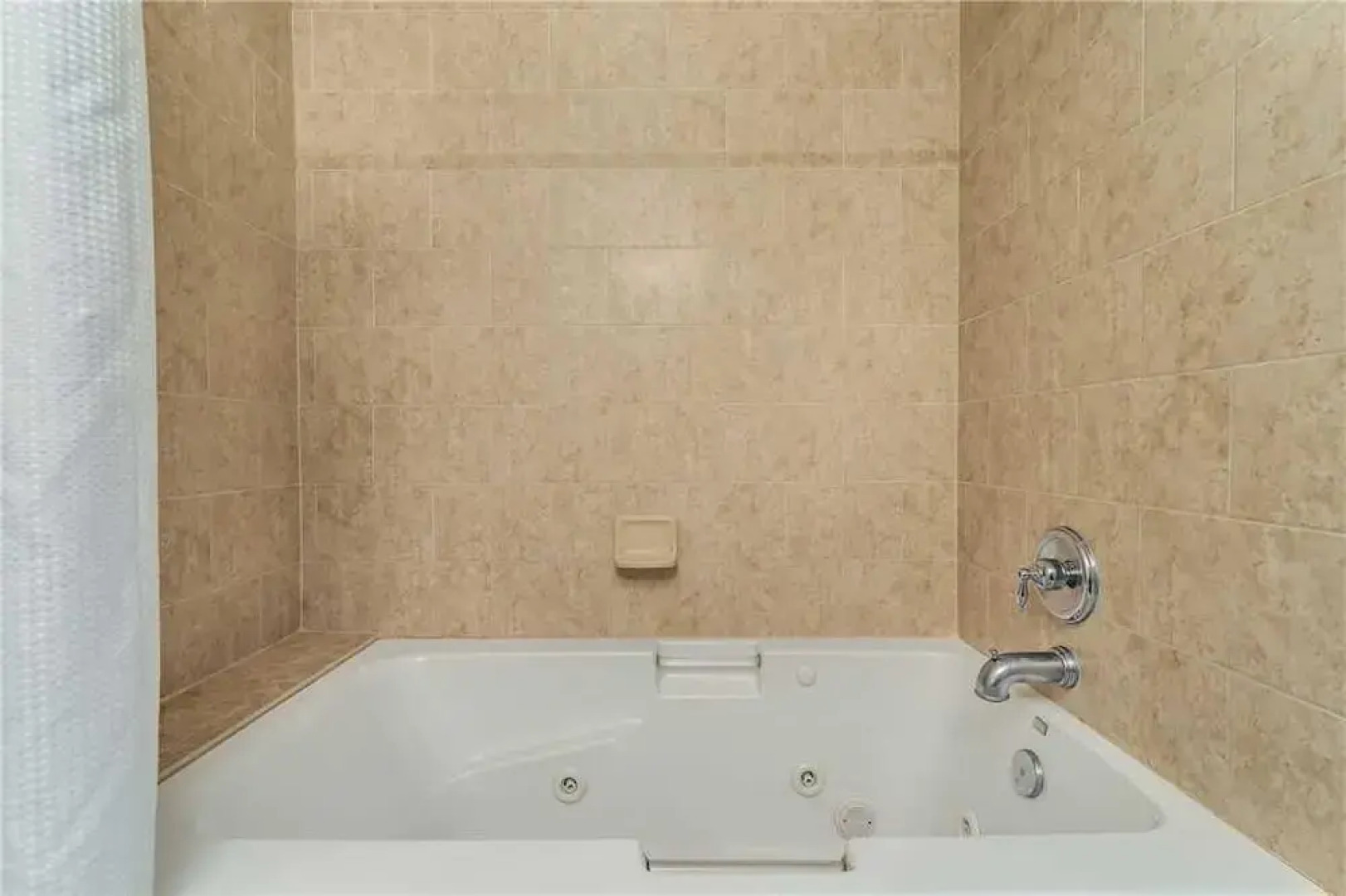 107 - Palms of Treasure Island