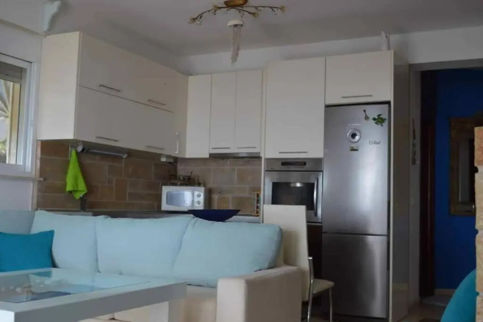 35 m from the beach, amazing seaview, Chalkidiki, Loutra Agias Paraskevis , Evdiriadis Luxury Apartment , you can see it on youtube if you type the name Evdiriadis
