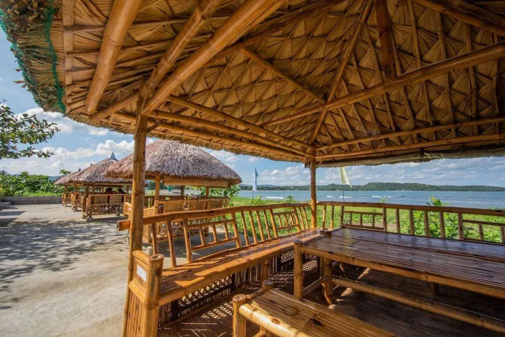 Rawis Resort Hotel