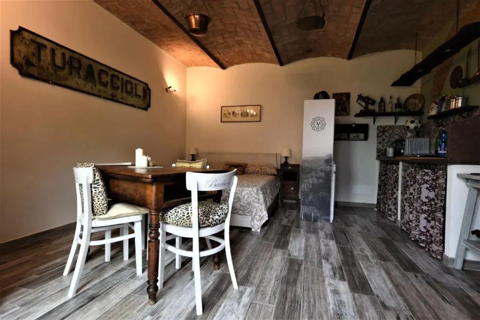 Madama Langa Country House con piscina nelle vigne