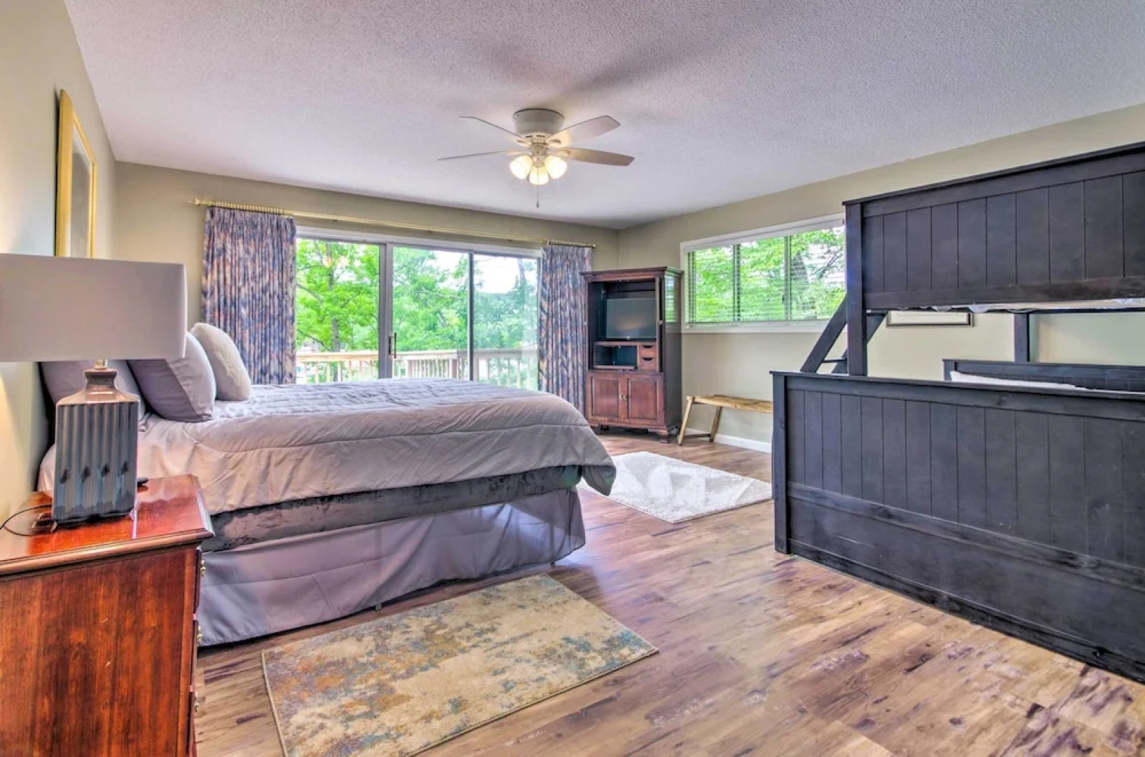 Porch, Dock & Deck: Lake of the Ozarks Oasis!