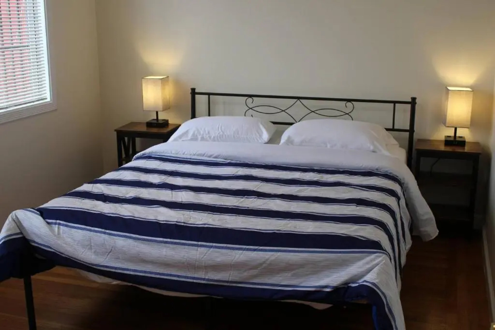 3 BD 2 Bath House, Walkable To Bart, Free Parking, Views