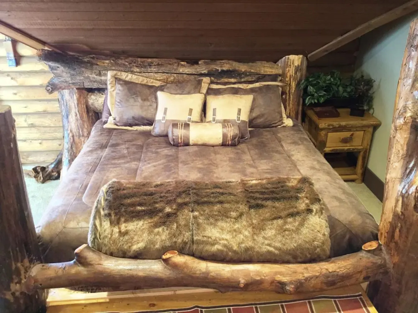 The Aspen Moose Vacation Cabin