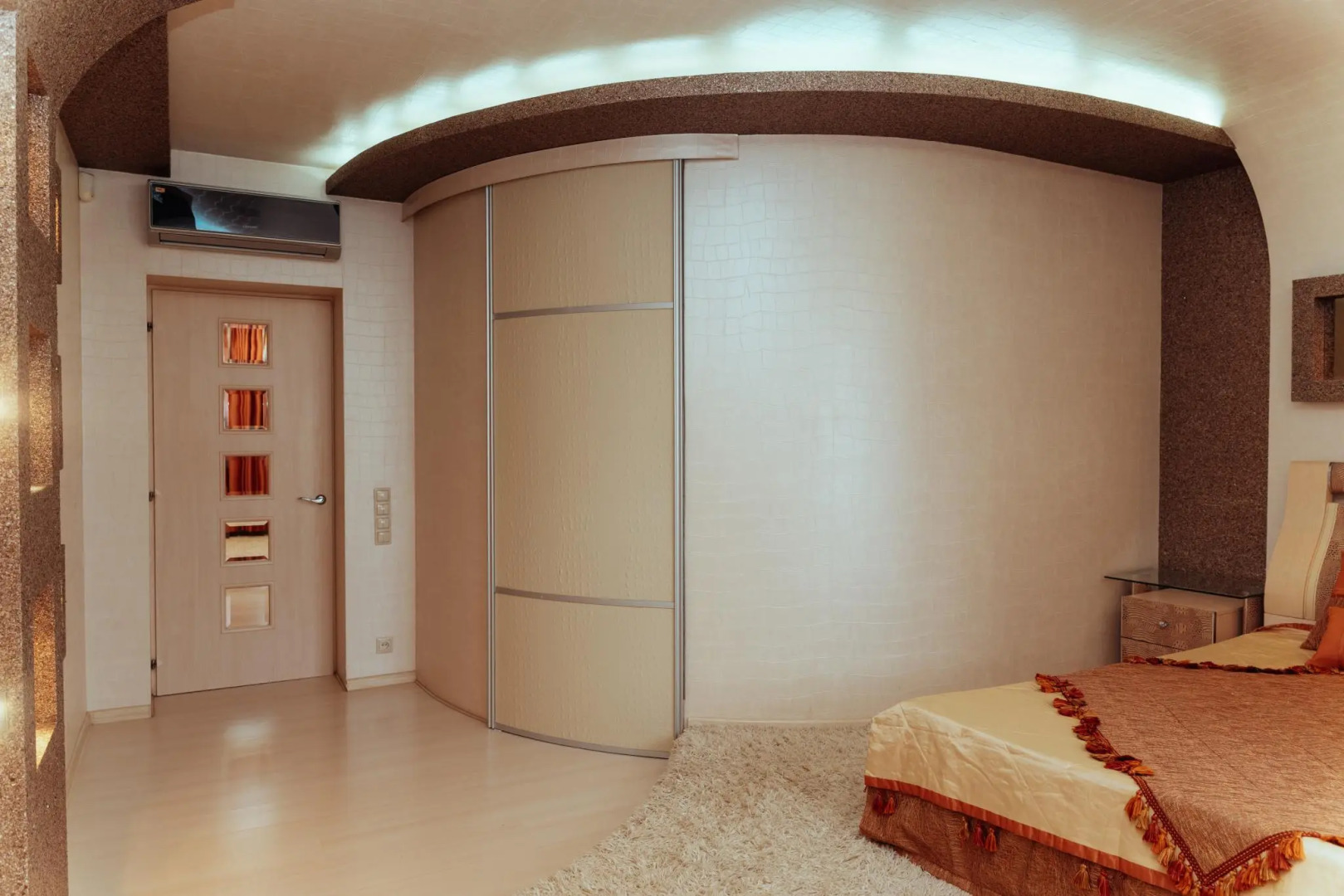 Leto Apart (Лето Апарт) на улице Мильчакова