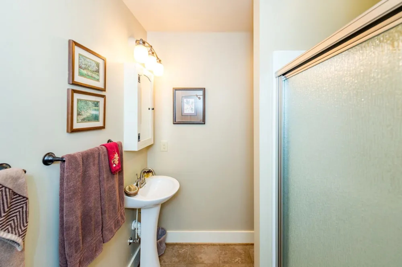 205 Kerlee Heights Home