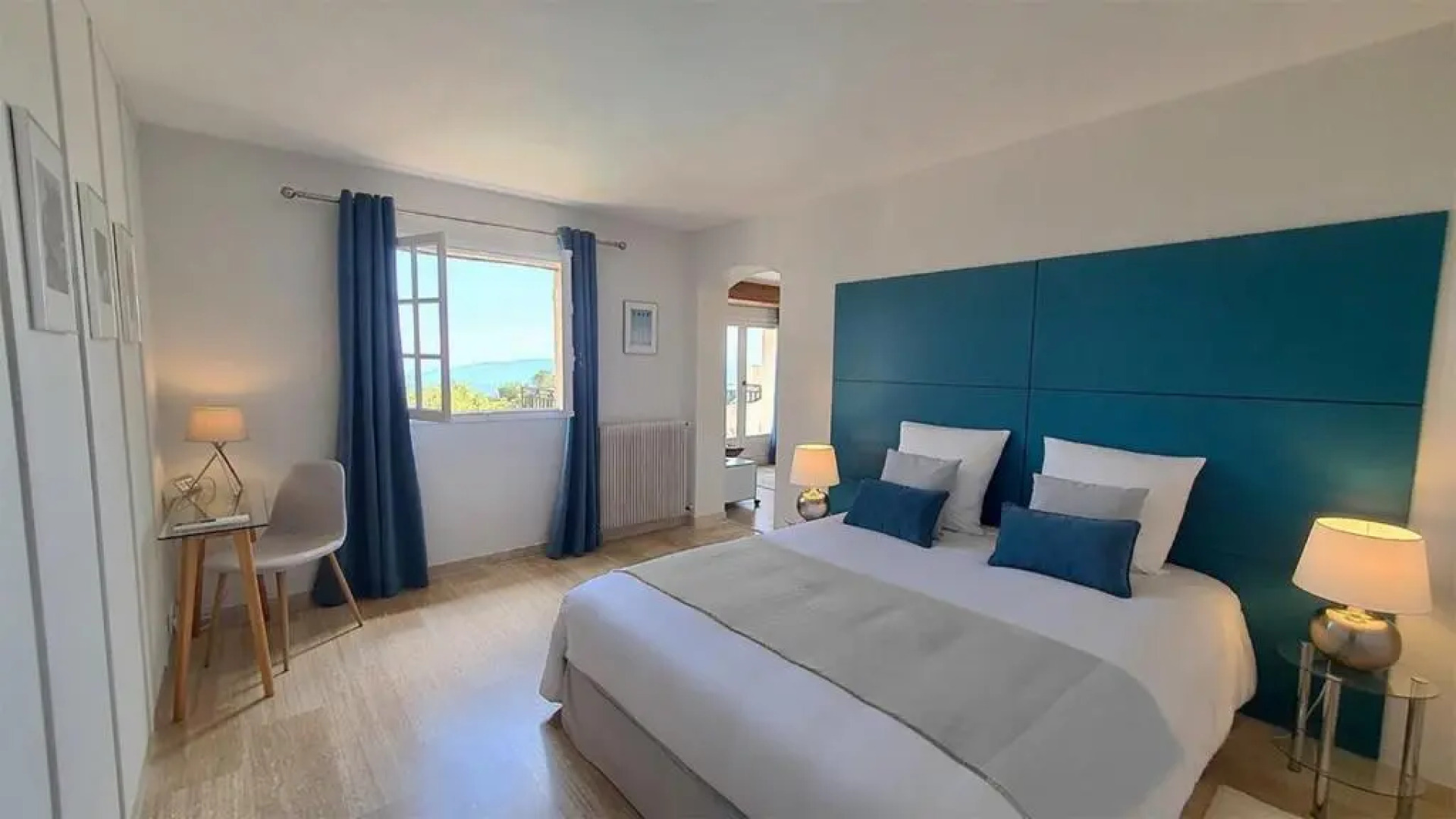 Les Hauts De La Riviera