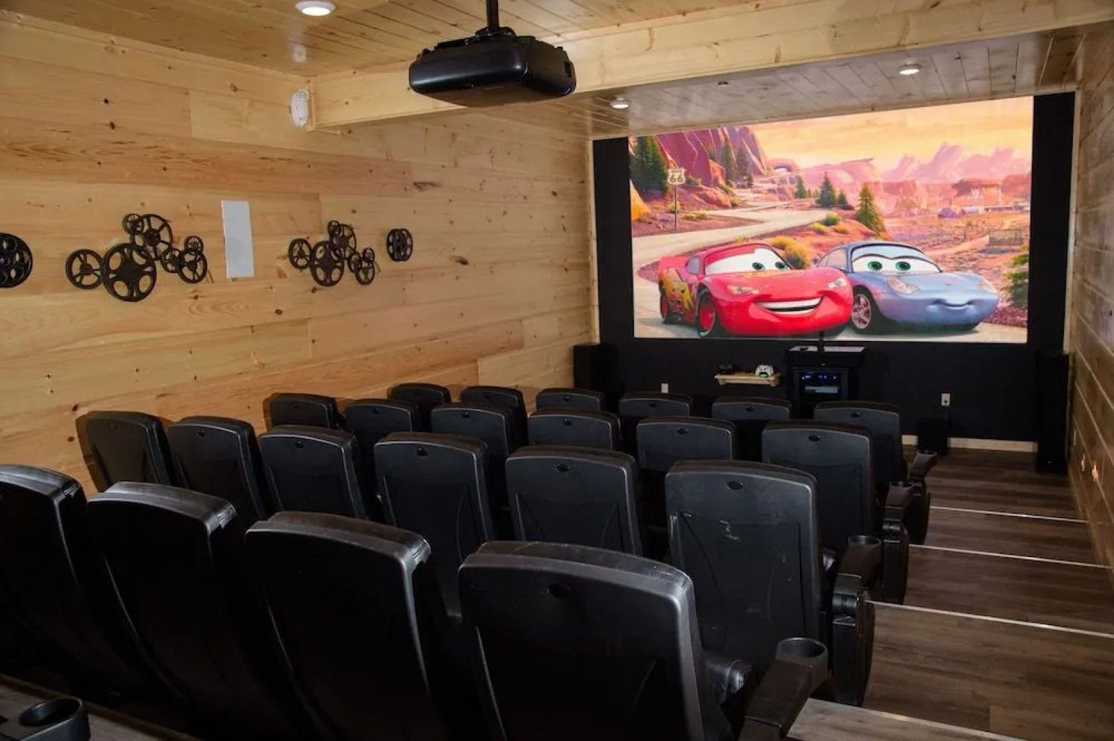 Mansion In The Sky 11 Bedroom Cabin by RedAwning