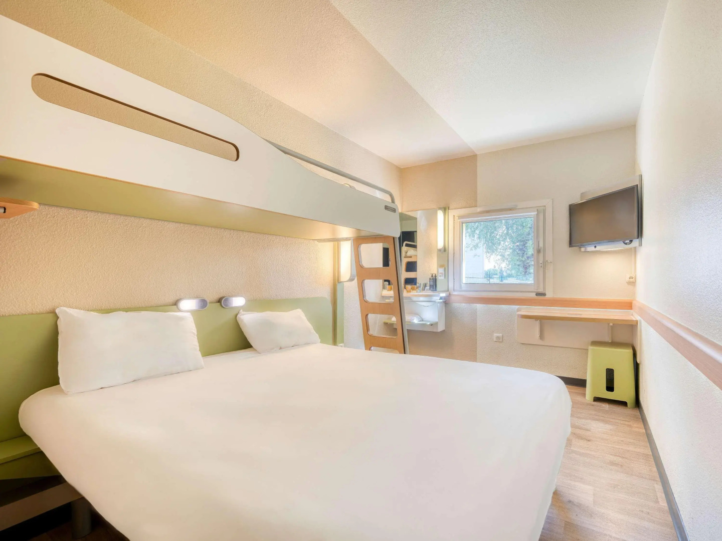 ibis budget Versailles Trappes