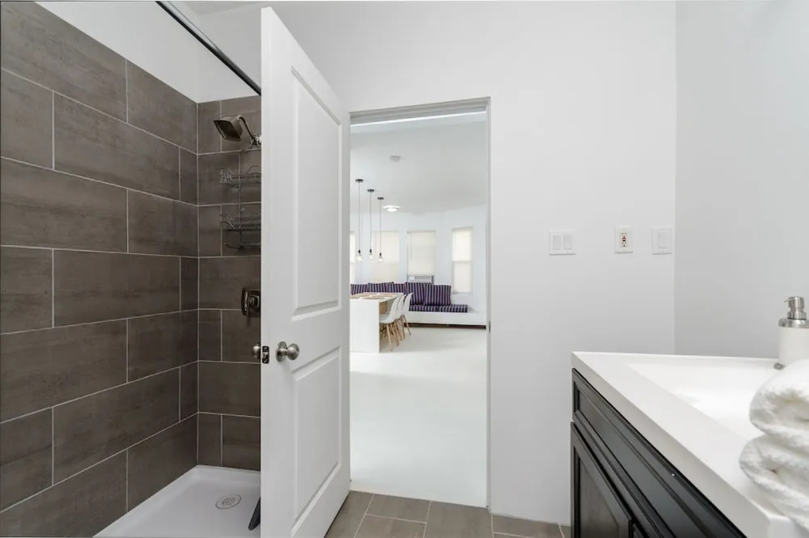 MiCasaZ S. NJ - 10 min to Philly