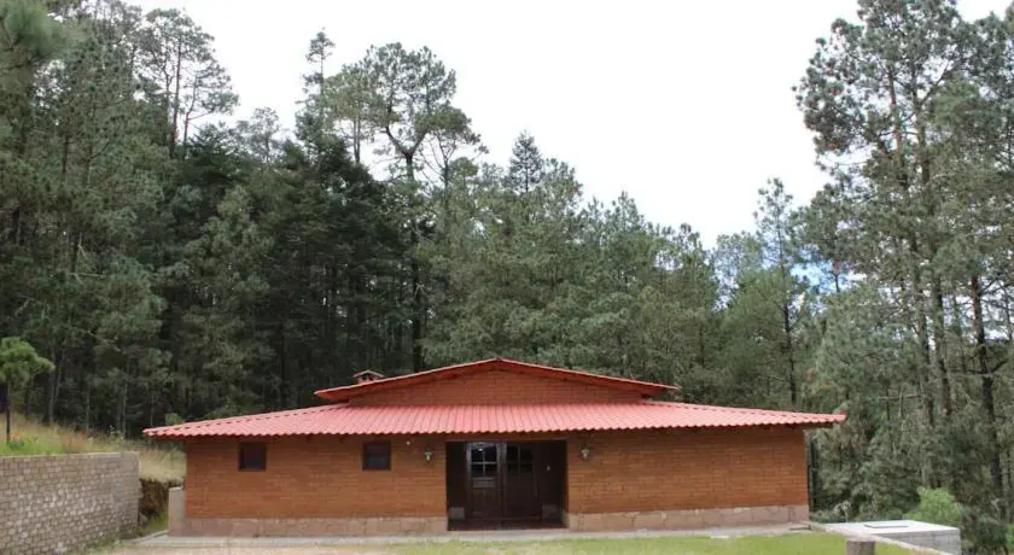 Centro Ecoturístico Cabañas Cuajimoloyas